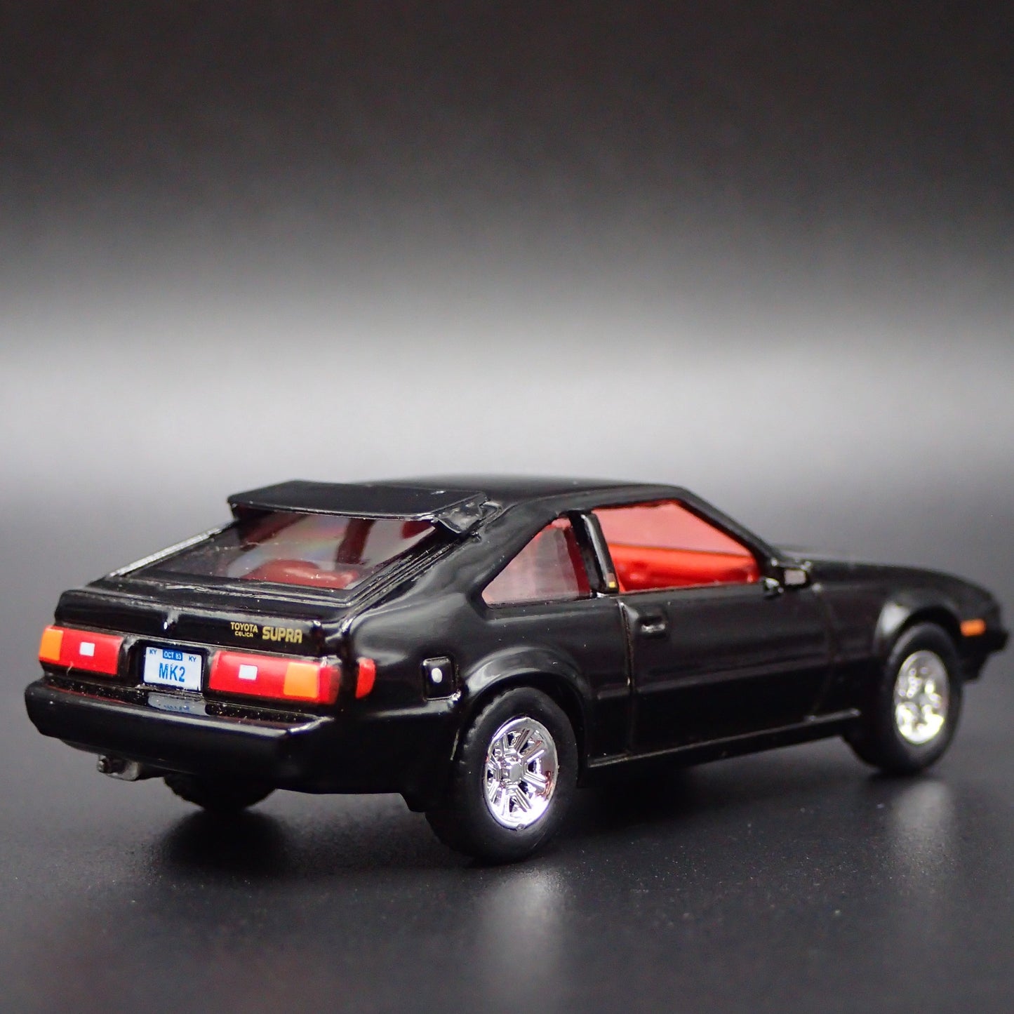 1982-1986 TOYOTA CELICA SUPRA 1/64 SCALE COLLECTIBLE DIORAMA DIECAST MODEL CAR