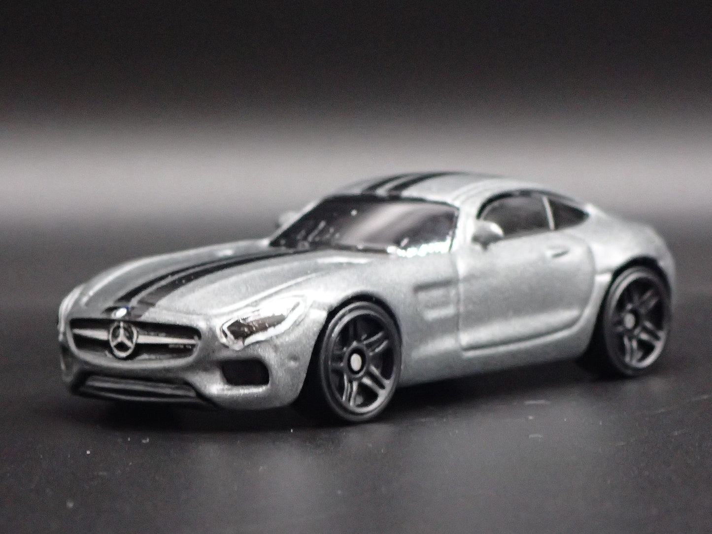 2015-2021 MERCEDES-BENZ AMG GT GRAY 1:64 SCALE COLLECTIBLE DIECAST MODEL CAR