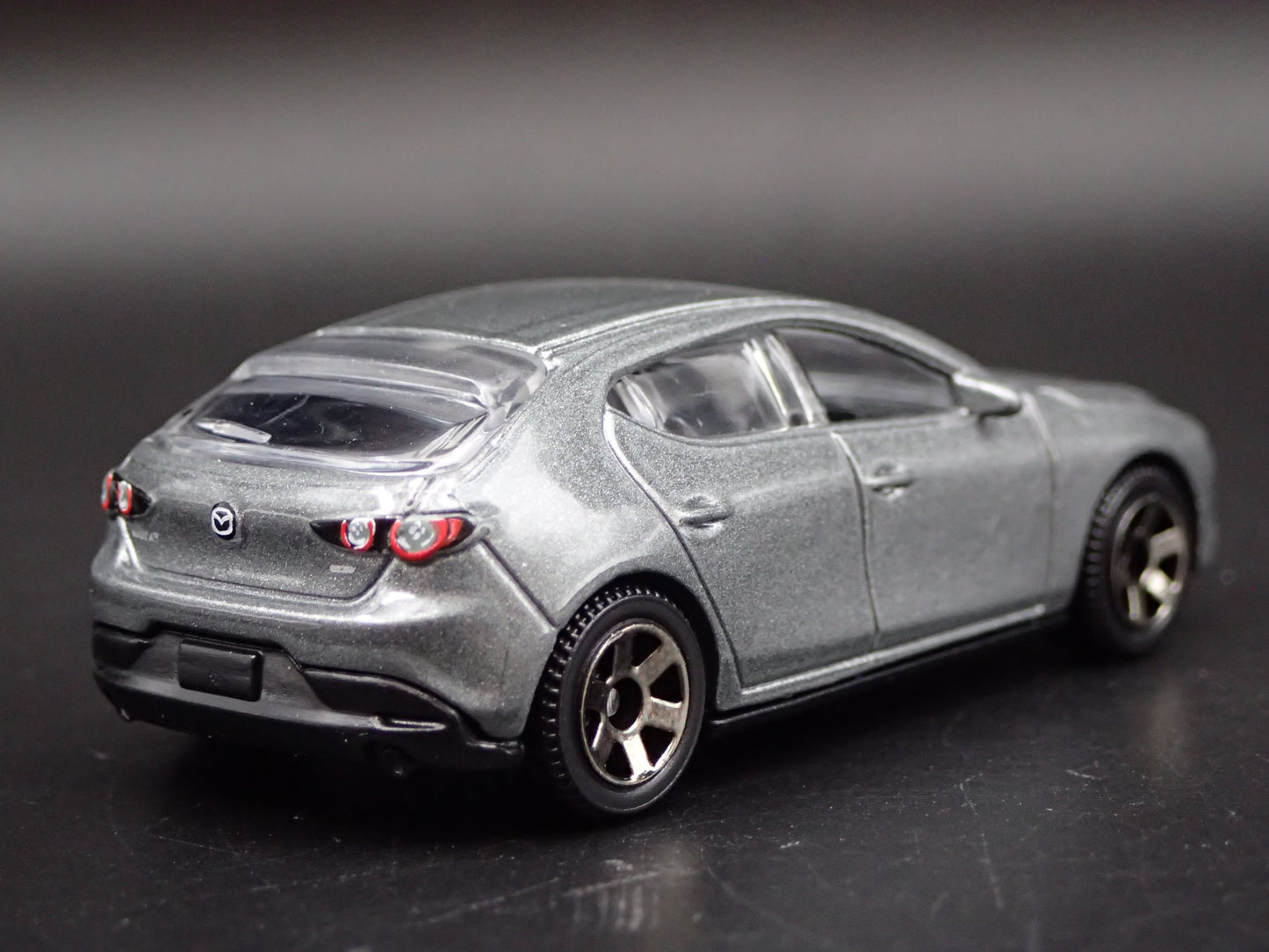 2019-2025 MAZDA 3 4 FOUR DOOR HATCHBACK 1:64 SCALE DIORAMA DIECAST MODEL CAR