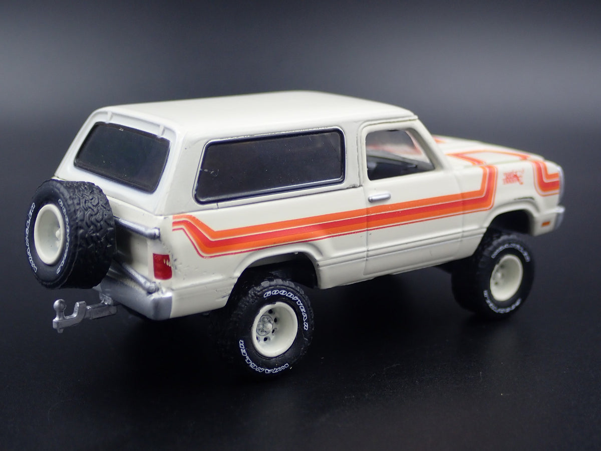 1978 78 DODGE RAMCHARGER W HITCH RARE 1/64 SCALE COLLECTIBLE DIECAST MODEL CAR-Burning Rubber Toy Company
