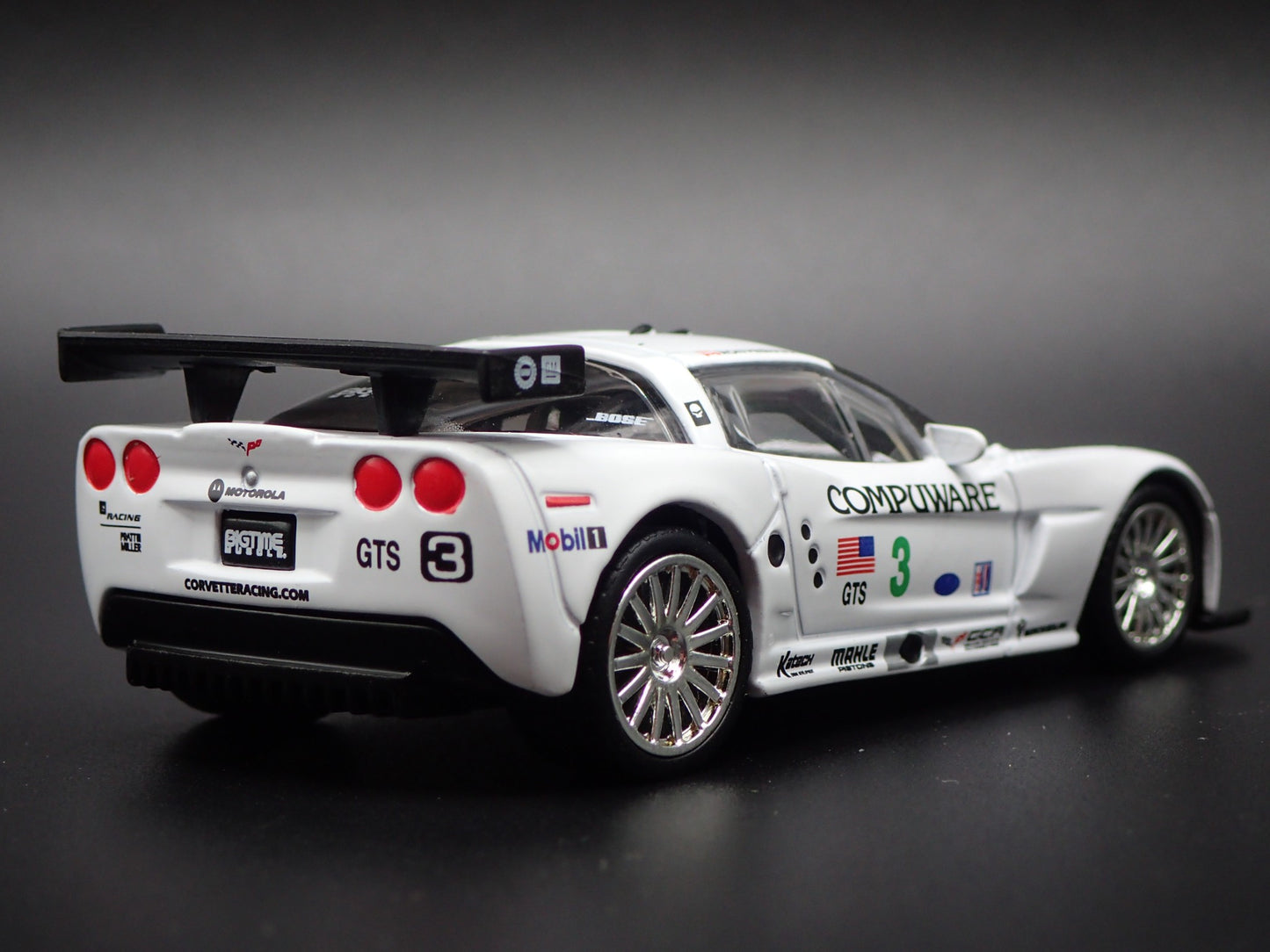 2005-2013 CHEVY CHEVROLET CORVETTE C6R WHITE 1:64 SCALE DIECAST MODEL CAR