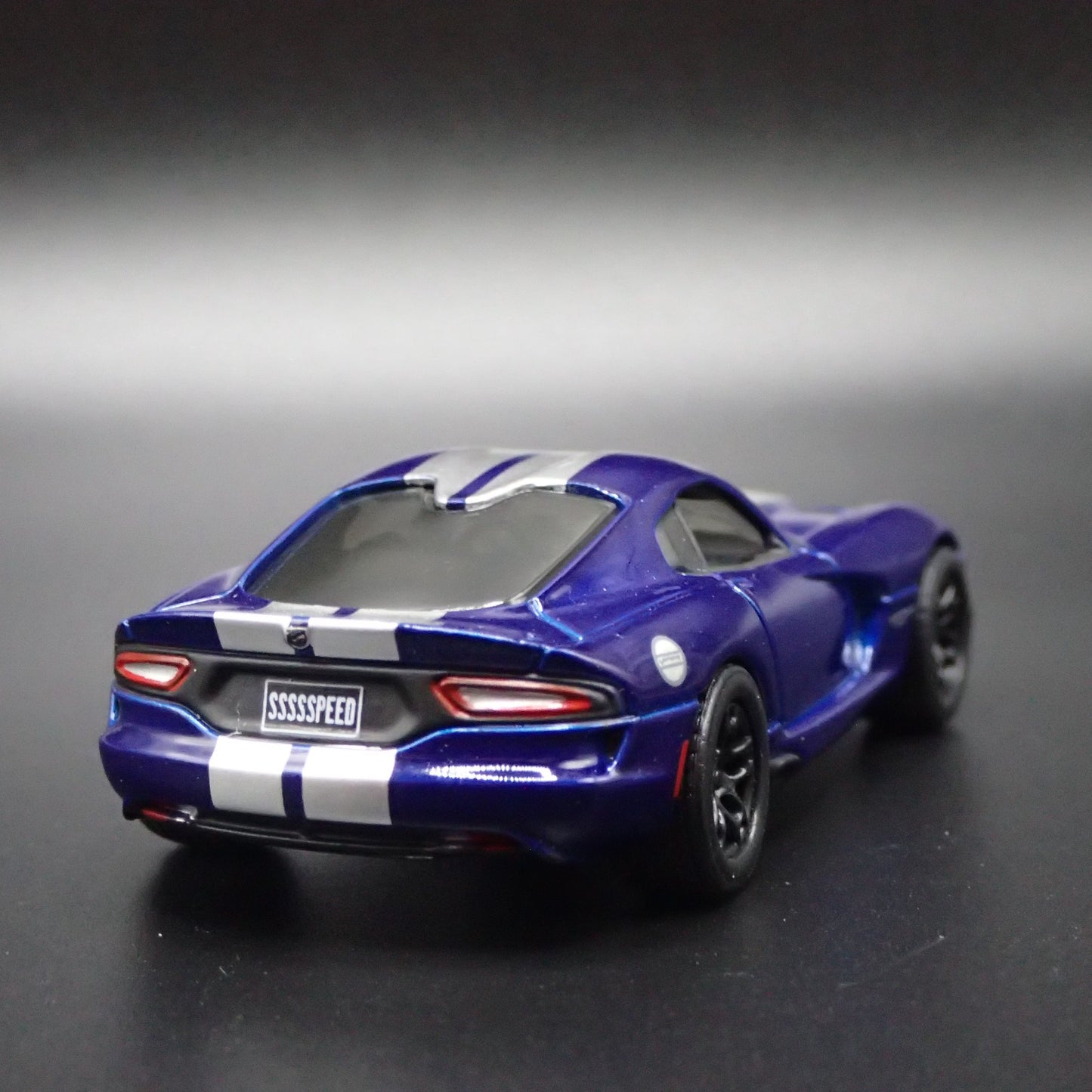 2013- 2017 DODGE VIPER GTC BLUE 1/64 SCALE COLLECTIBLE DIORAMA DIECAST MODEL CAR