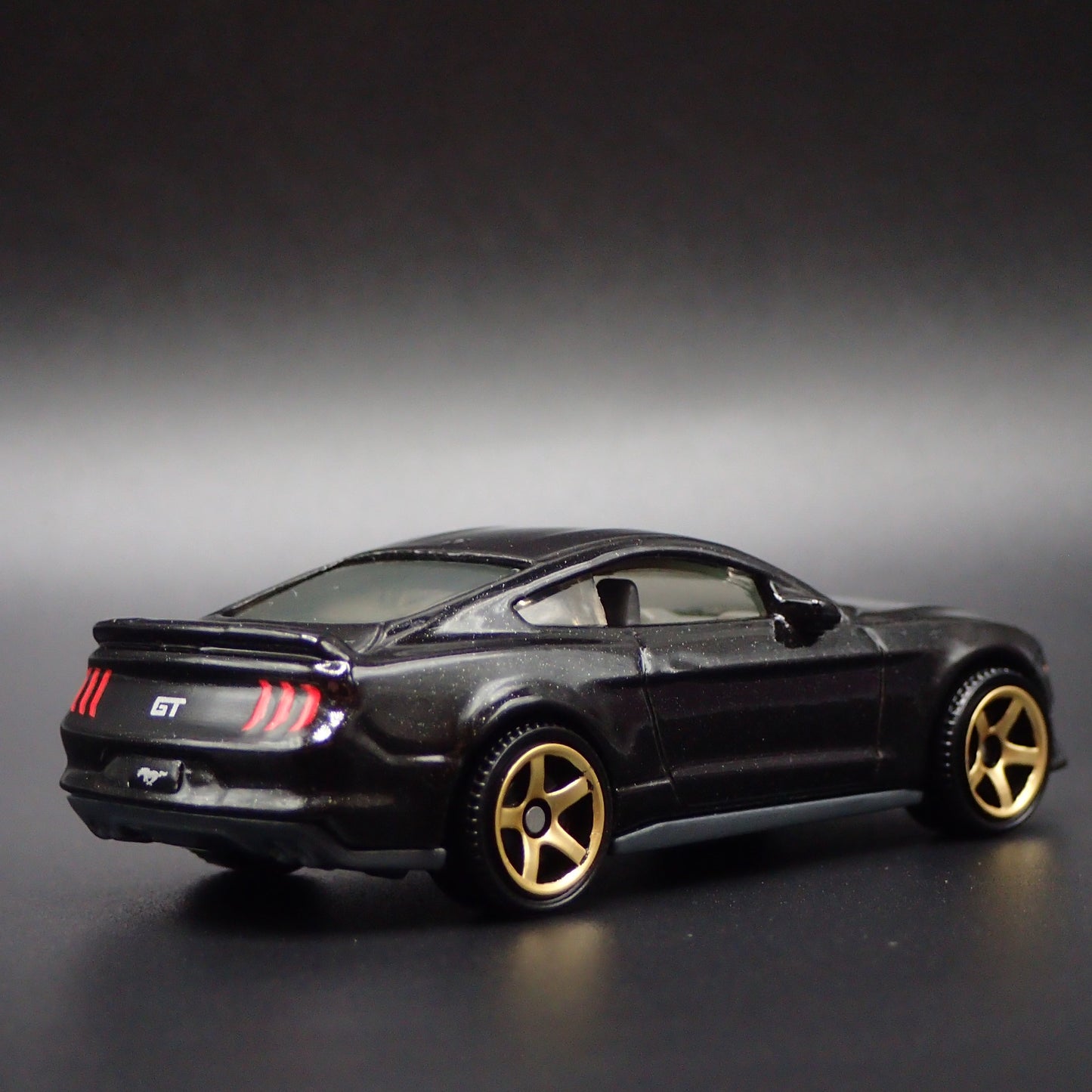2015-2023 FORD MUSTANG COUPE BLACK 1/64 SCALE COLLECTIBLE DIECAST MODEL CAR