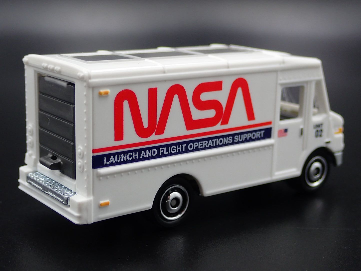 STEP VAN BOX NASA LAUNCH & OPERATIONS RARE 1:64 MB SCALE DIECAST MODEL CAR