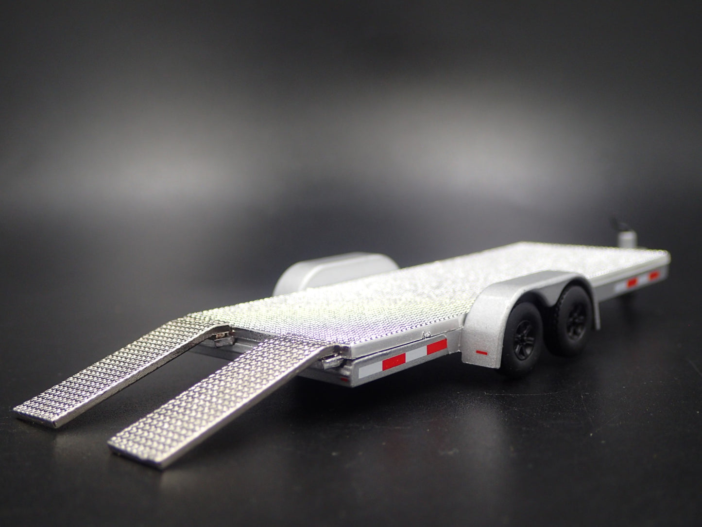 FLATBED CAR HAULER TRAILER w LOADING RAMPS RARE 1:64 SCALE DIORAMA DIECAST MODEL