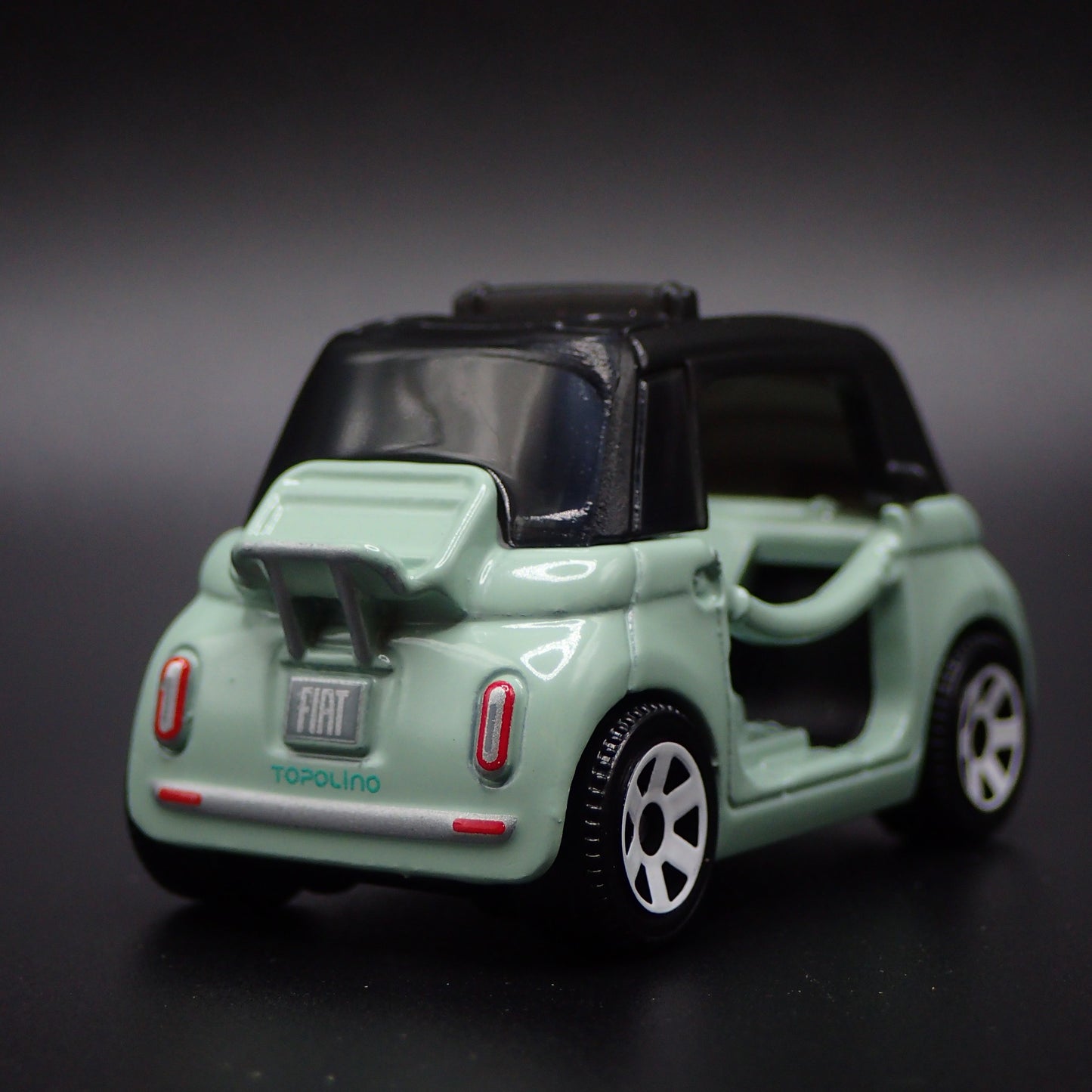 2024-2025 FIAT TOPOLINO MINT 1/64 SCALE COLLECTIBLE DIORAMA DIECAST MODEL CAR