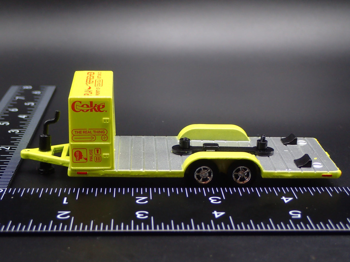 FLATBED CAR TRAILER W HITCH RACING 1:64 SCALE COLLECTIBLE DIORAMA DIECAST MODEL