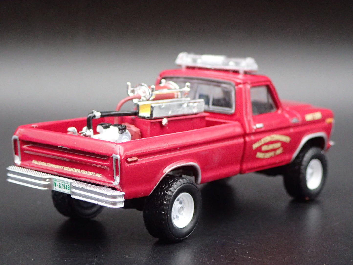 1978 FORD F250 BRUSH FIRE TRUCK FALLSTON NC 1/64 SCALE DIORAMA DIECAST MODEL CAR