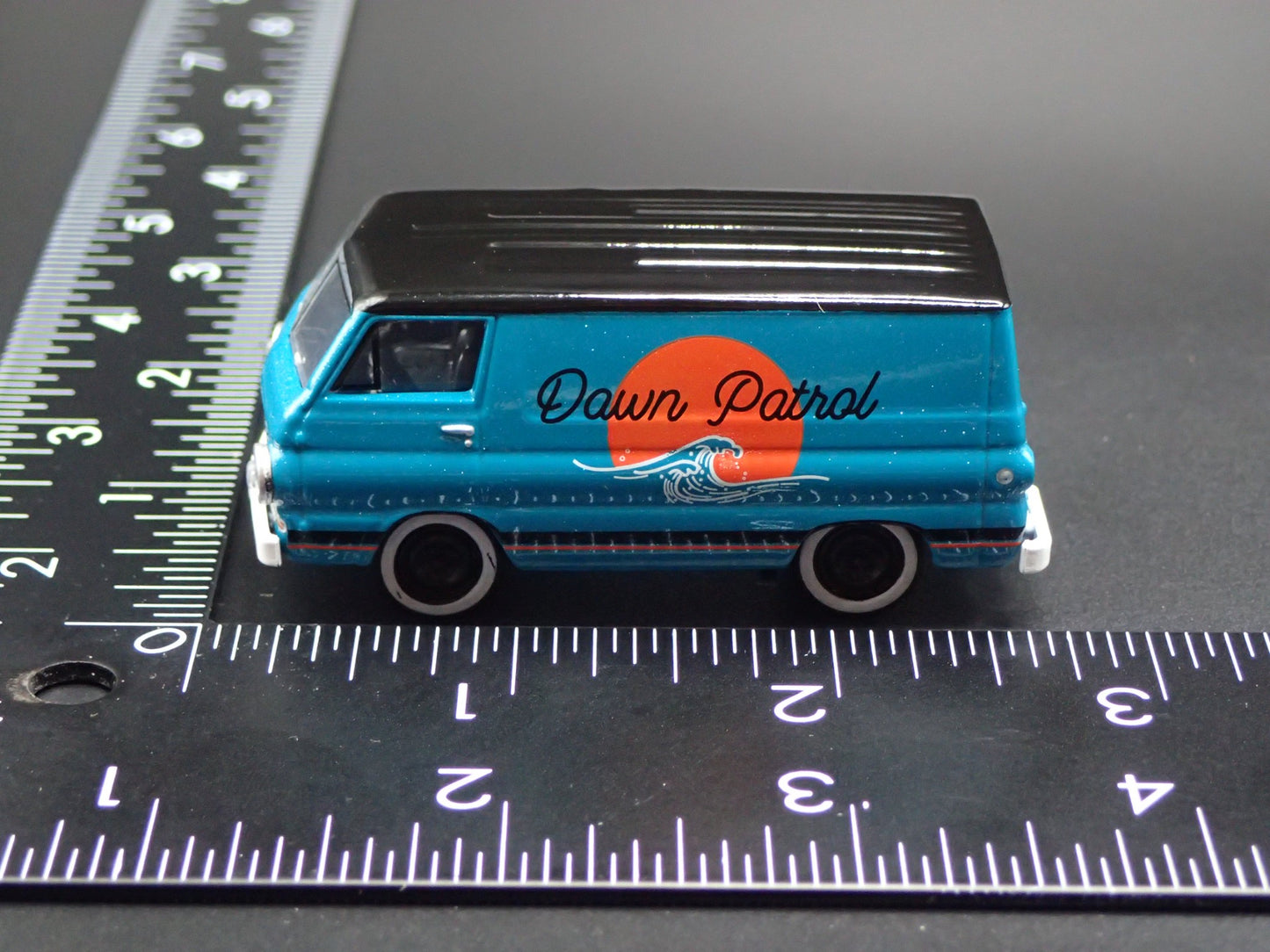 1964 64 DODGE A100 PANEL VAN GREEN 1/64 SCALE DIORAMA DIECAST MODEL CAR