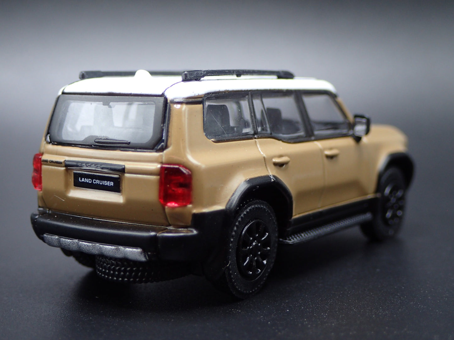 2023-2025 TOYOTA LAND CRUISER 250 PRADO 1/64 SCALE DIORAMA DIECAST MODEL CAR