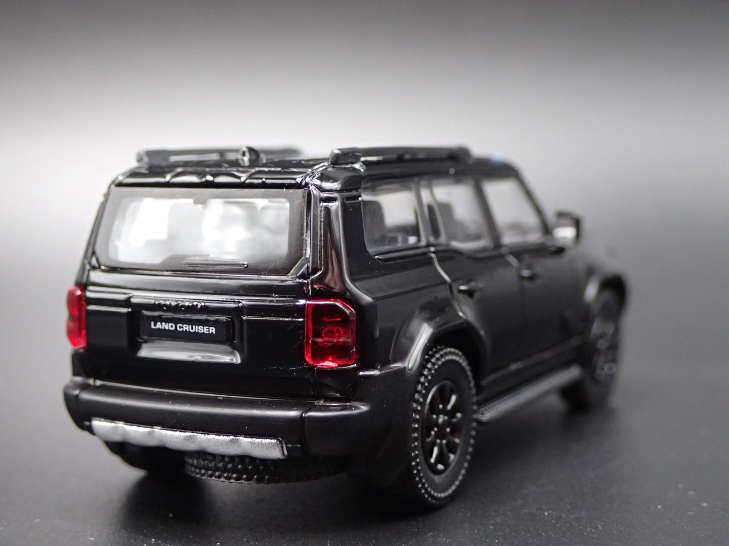 2023-2025 TOYOTA LAND CRUISER 250 PRADO 1/64 SCALE DIORAMA DIECAST MODEL CAR