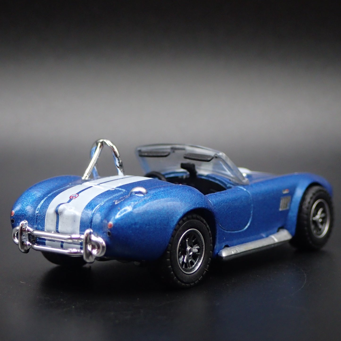 1965 65 SHELBY COBRA 427 SC BLUE 1:64 SCALE COLLECTIBLE DIECAST MODEL CAR