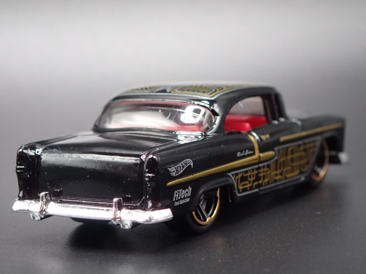 1955 55 CHEVY CHEVROLET BEL AIR 1:64 SCALE COLLECTIBLE DIORAMA DIECAST MODEL CAR