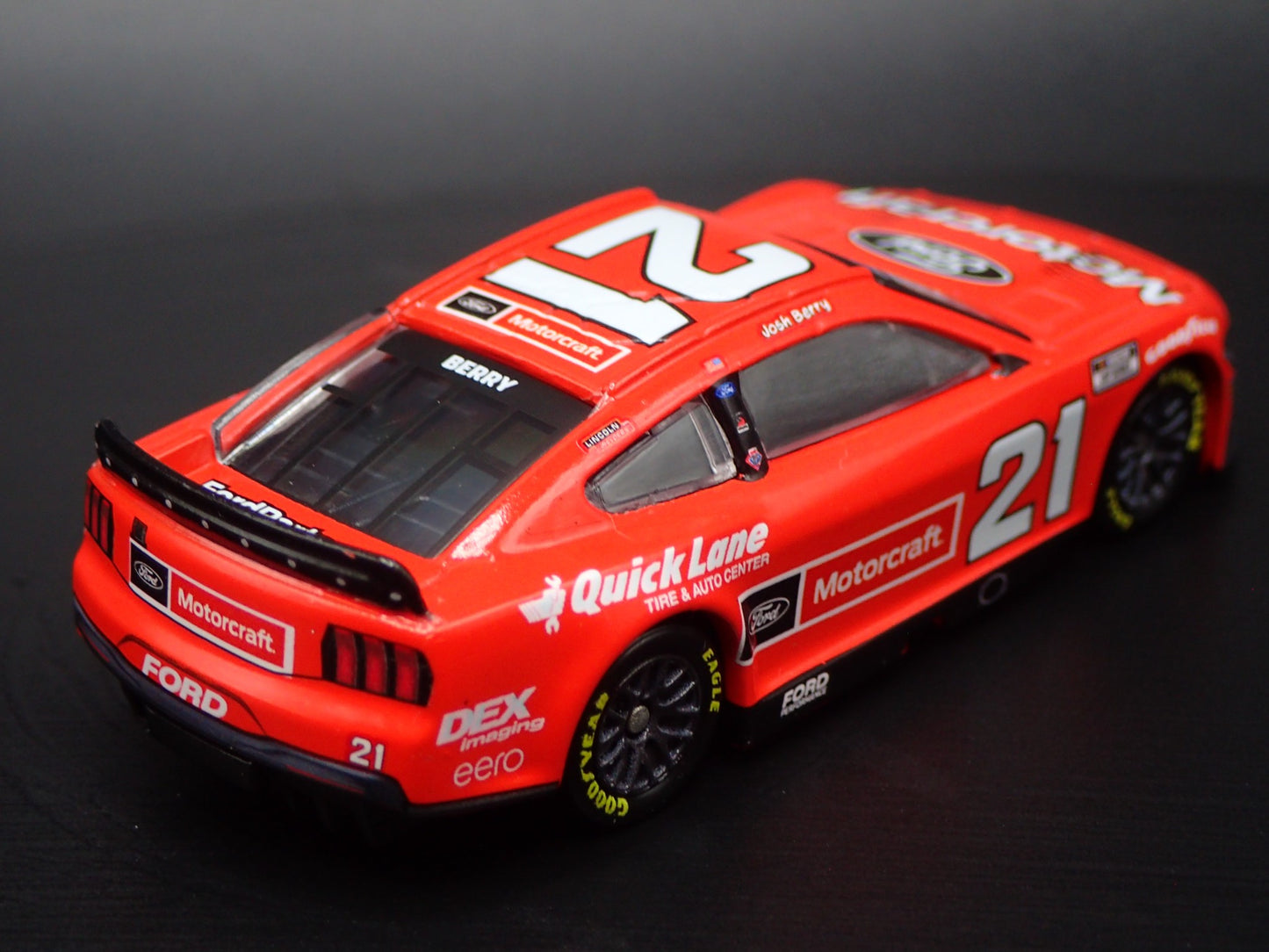 2025 25 FORD MUSTANG #21 JOSH BERRY MOTORCRAFT NASCAR 1:64 DIECAST MODEL CAR