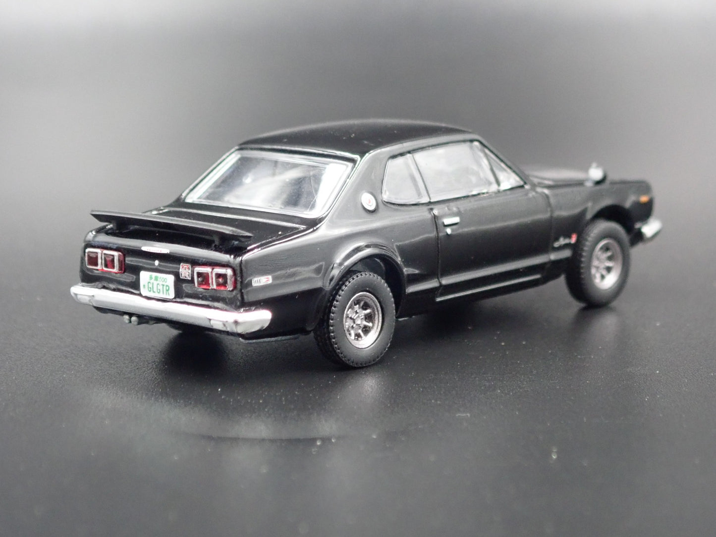 1971 71 NISSAN SKYLINE 2000 GTR 1:64 SCALE COLLECTIBLE DIORAMA DIECAST MODEL CAR