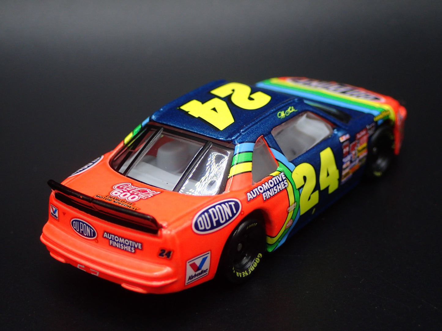 1994 94 CHEVY CHEVROLET LUMINA JEFF GORDON NASCAR 1:64 SCALE DIECAST MODEL CAR