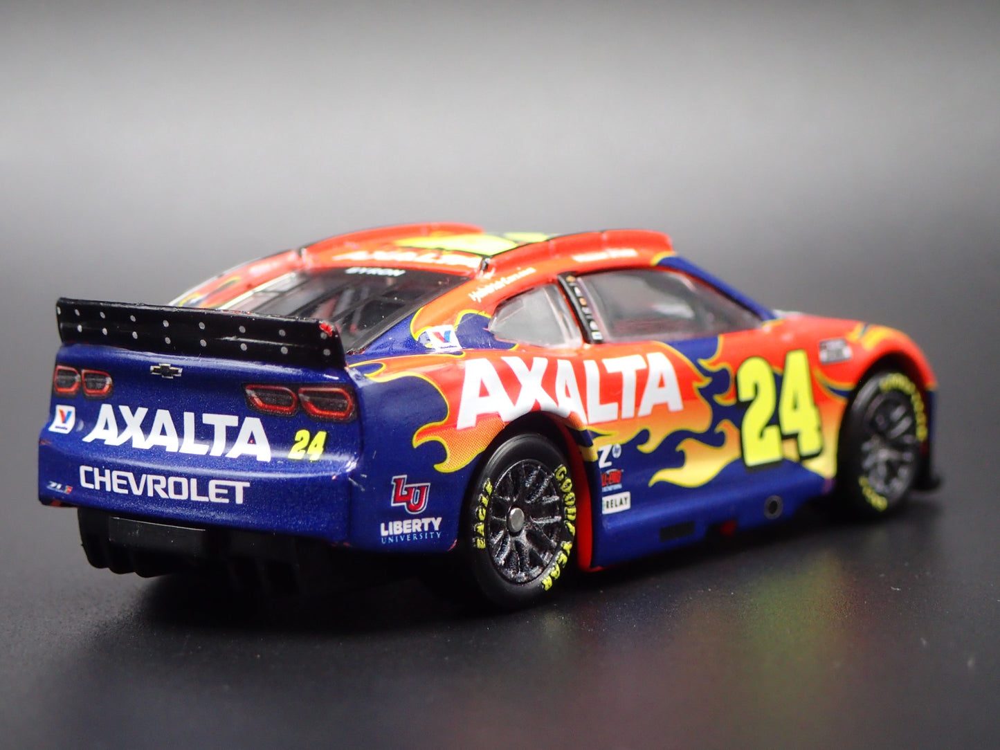 2025 25 CHEVROLET #24 WILLIAM BYRON AXALTA NASCAR 1:64 SCALE DIECAST MODEL CAR