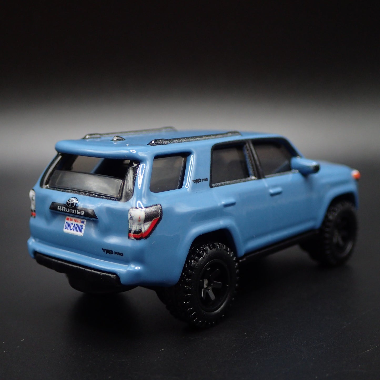 2010-2024 TOYOTA 4RUNNER SUV 1/64 SCALE COLLECTIBLE DIORAMA DIECAST MODEL CAR