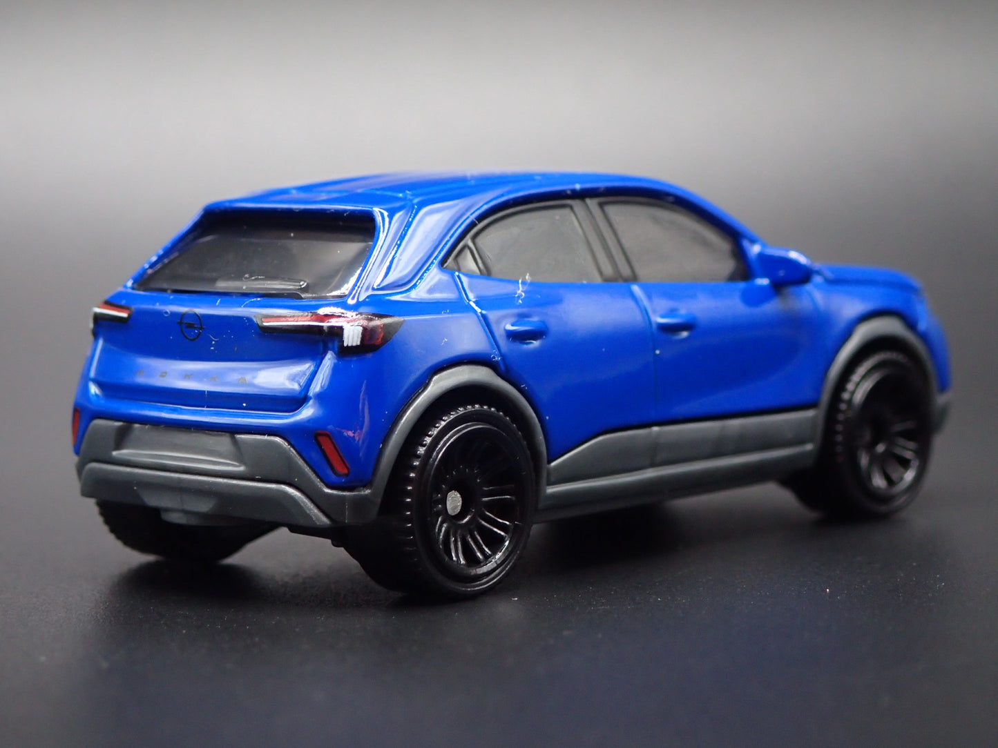 2021-2025 OPEL MOKKA SUV BLUE 1:64 SCALE COLLECTIBLE DIORAMA DIECAST MODEL CAR