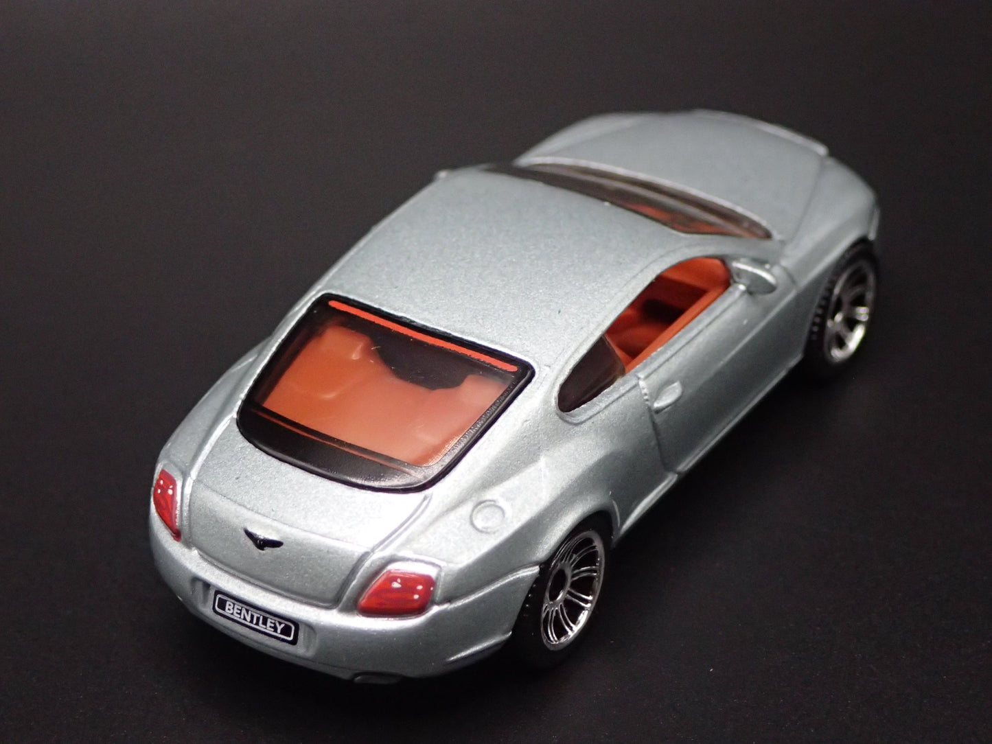 2003-2011 BENTLEY CONTINENTAL GT SILVER 1:64 SCALE DIORAMA DIECAST MODEL CAR