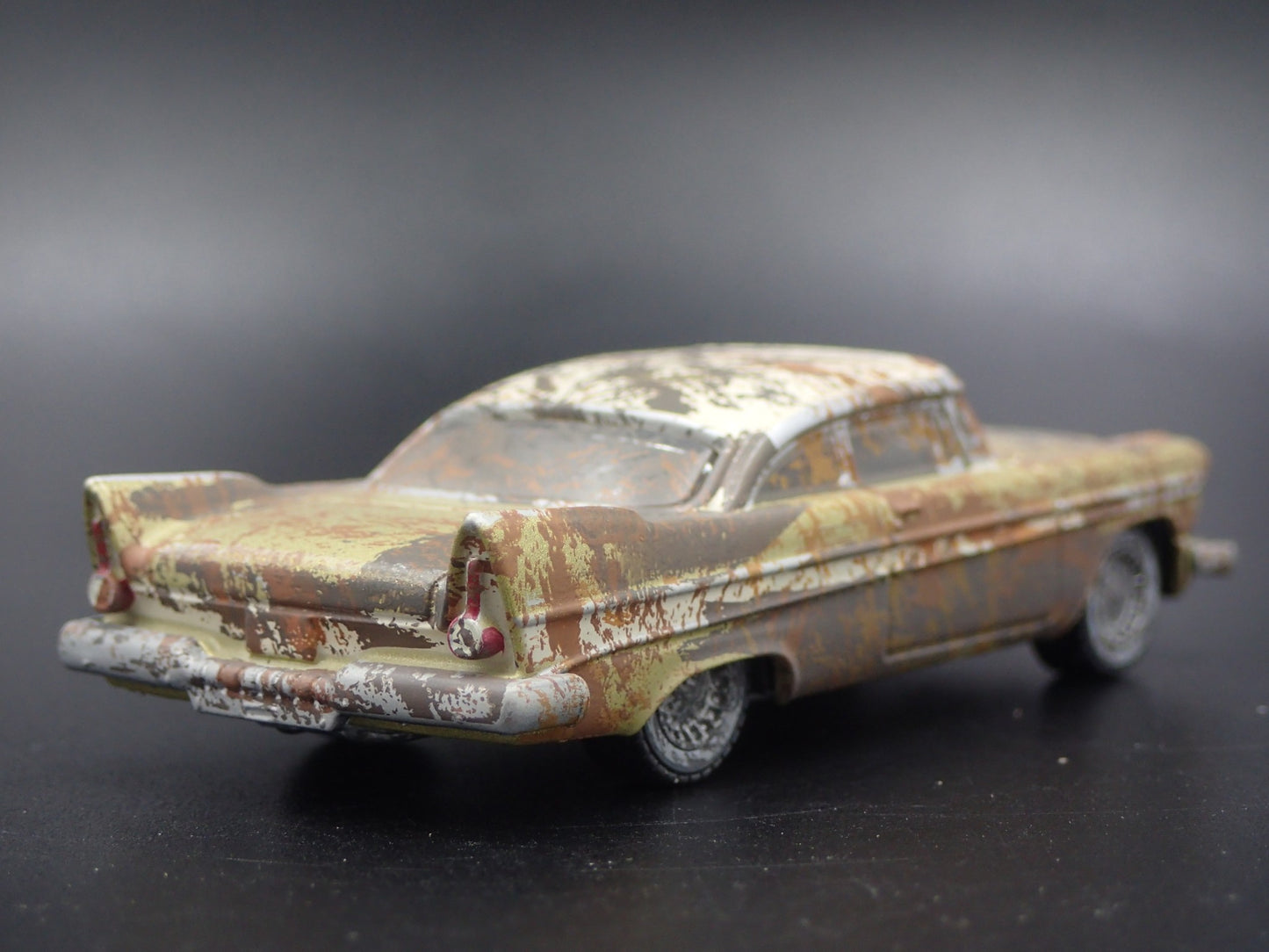 1957 57 PLYMOUTH BELVEDERE TULSARAMA UNEARTHED 2007 1/64 SCALE DIECAST MODEL CAR