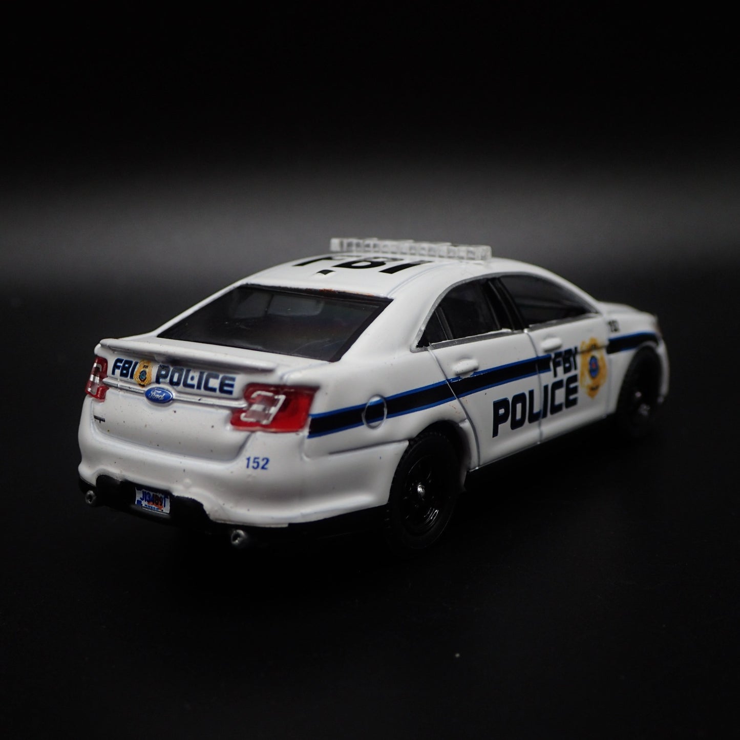 2013 13 FORD POLICE INTERCEPTOR FBI WASHINGTON, DC 1:64 SCALE DIECAST MODEL CAR