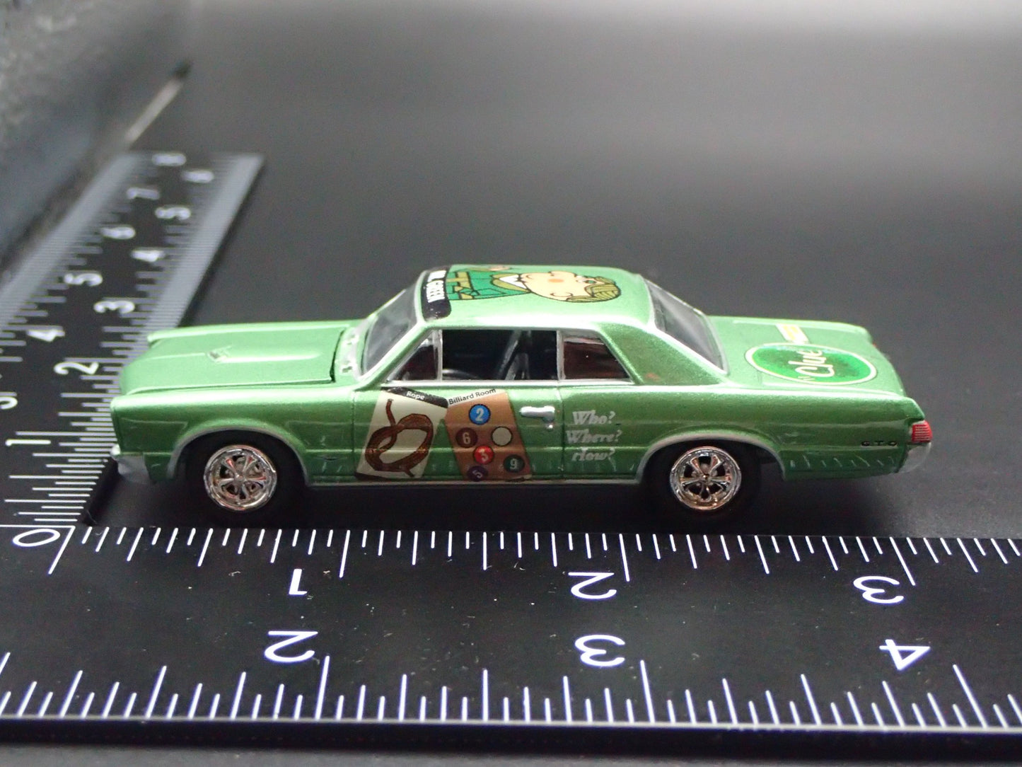 1965 65 PONTIAC GTO CLUE GREEN 1/64 SCALE COLLECTIBLE DIORAMA DIECAST MODEL CAR