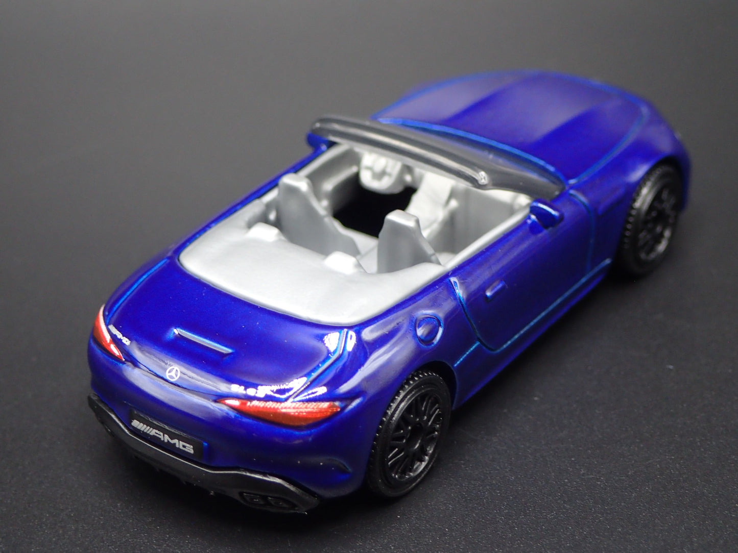 2022-2025 MERCEDES-BENZ AMG SL 63 CONVERTIBLE BLUE 1:64 SCALE DIECAST MODEL CAR