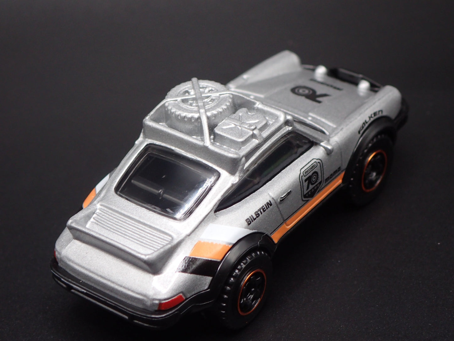 1985 85 PORSCHE 911 RALLY SILVER 1:64 SCALE COLLECTIBLE DIECAST MODEL CAR