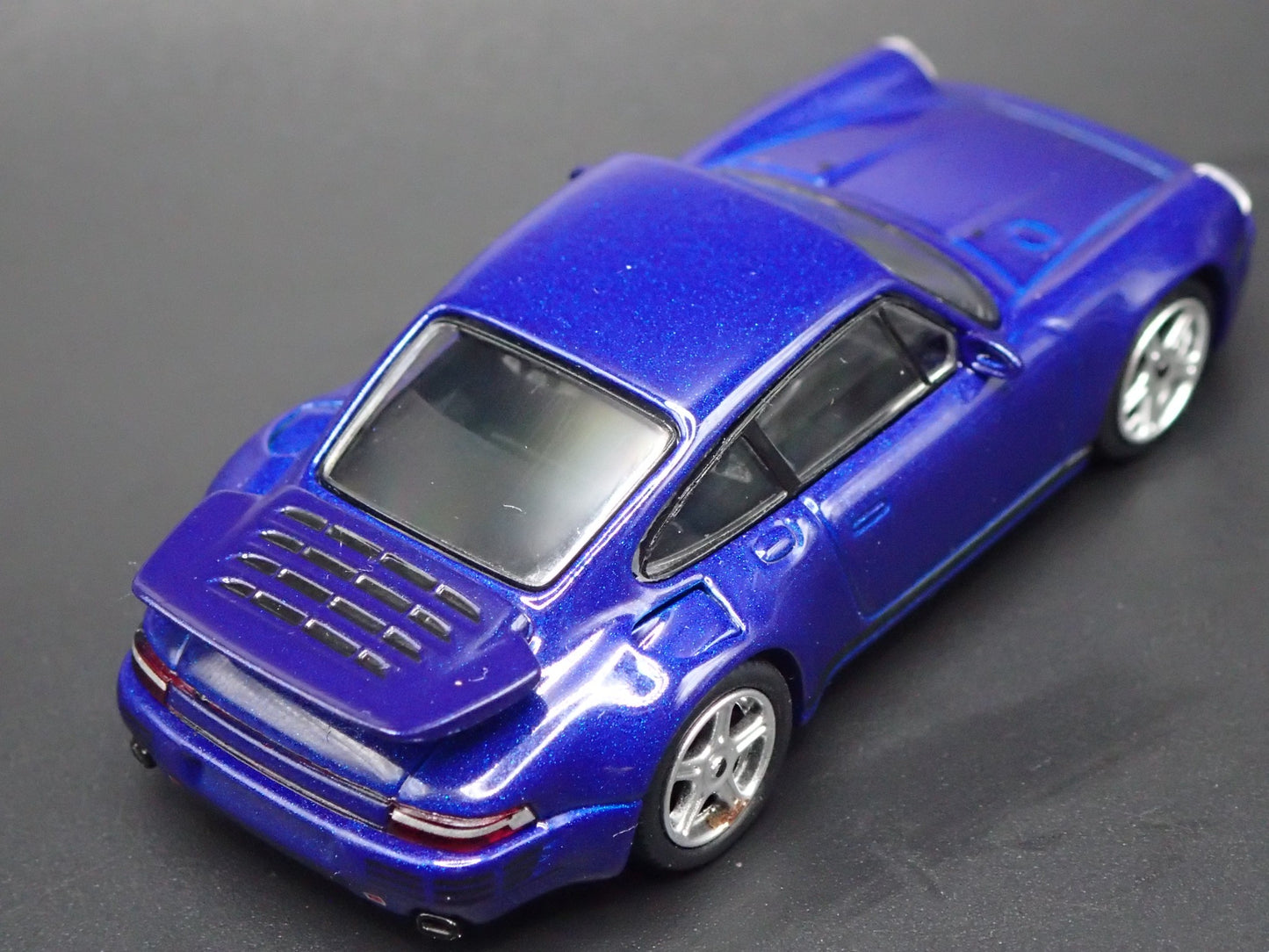 1987-1996 PORSCHE 911 CARRERA RUF CTR ANNVERSARY 1:64 SCALE DIECAST MODEL CAR