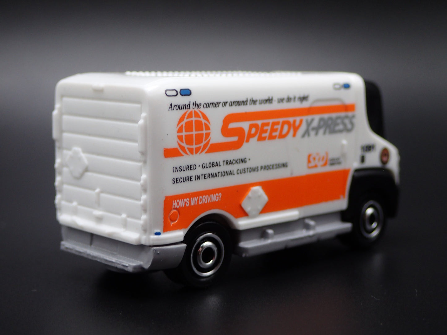 2009-2013 INTERNATIONAL eSTAR ELECTRIC VEHICLE VAN 1:64 SCALE DIECAST MODEL CAR