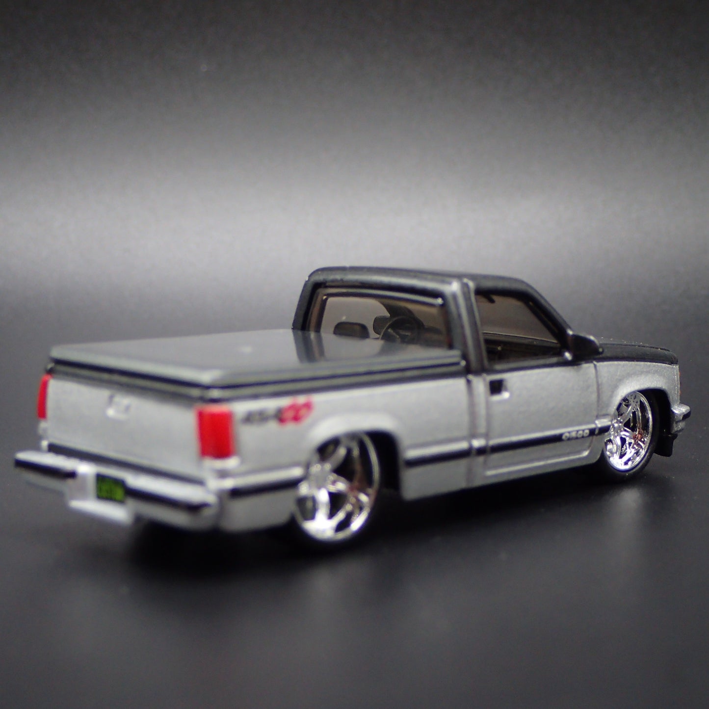 1993 93 CHEVY CHEVROLET SS 454 PICKUP TRUCK OBS 1:64 SCALE DIECAST MODEL CAR