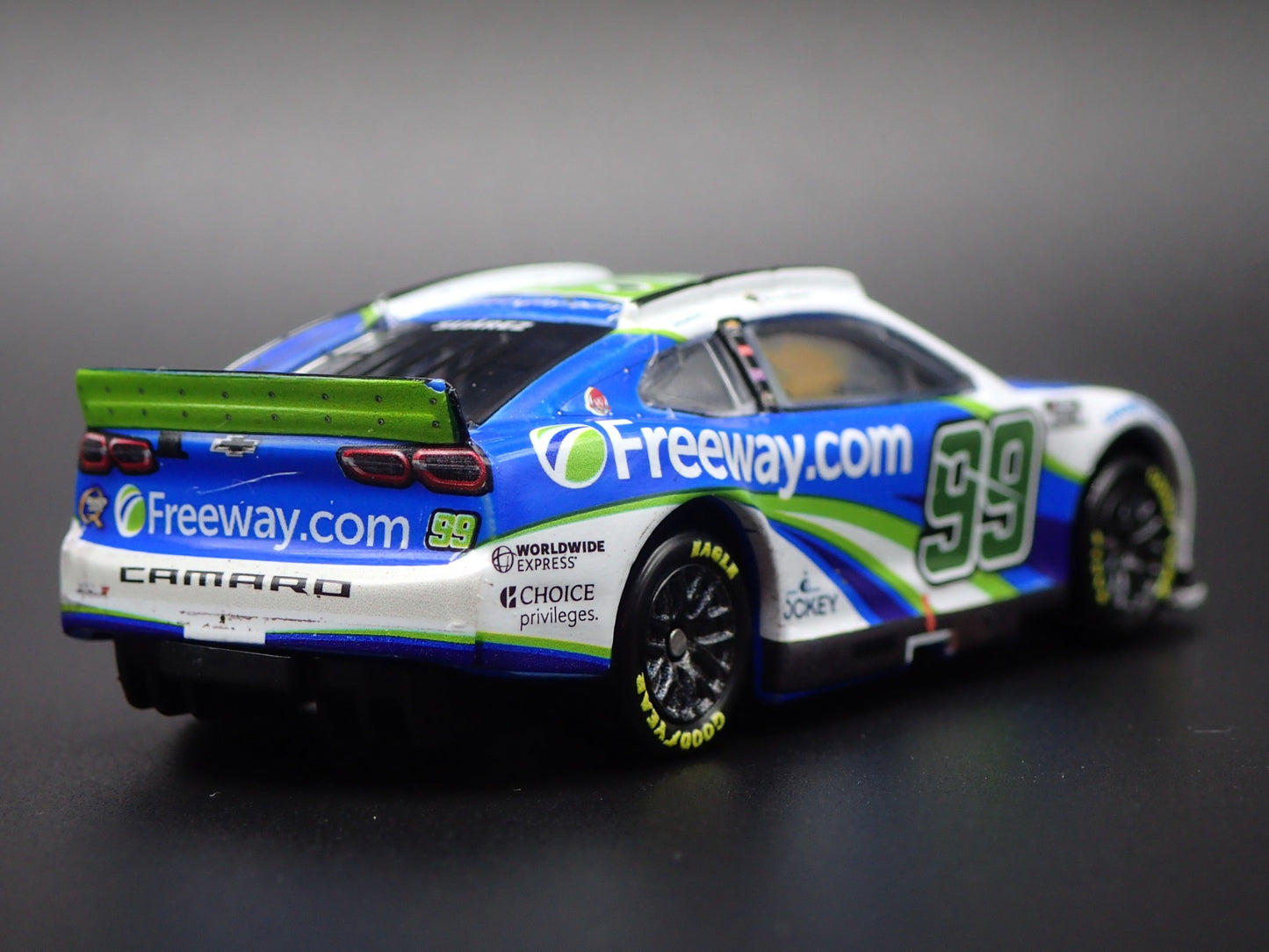2024 24 CHEVY CAMARO ZL1 99 DANIEL SUAREZ FREEWAY NASCAR 1:64 DIECAST MODEL CAR