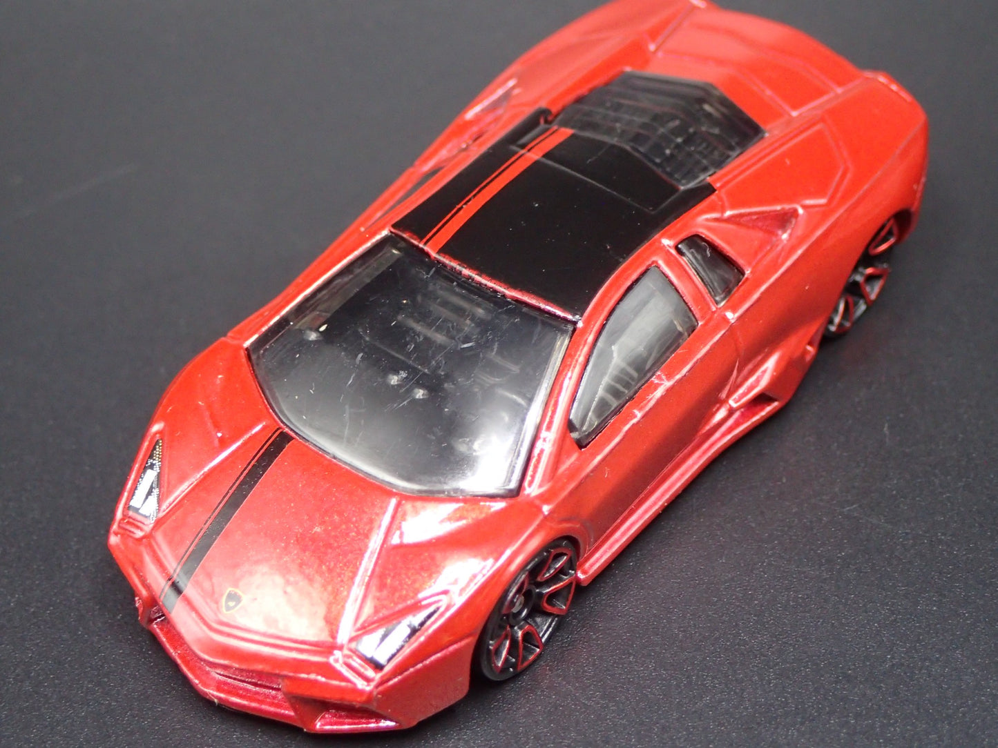2007-2009 LAMBORGHINI REVENTON SUPER CAR 1:64 SCALE DIORAMA DIECAST MODEL CAR