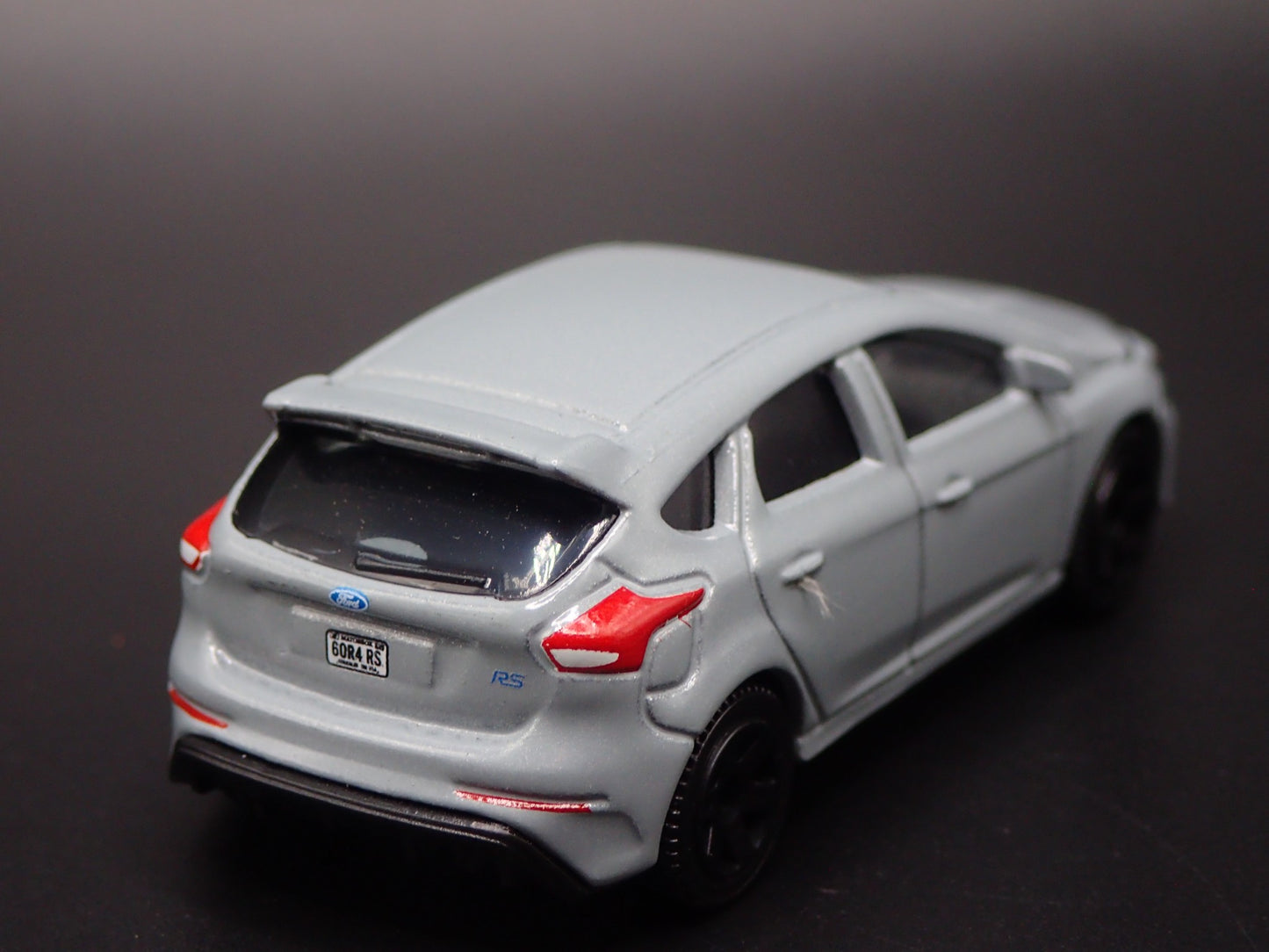 2011-2018 FORD FOCUS RS GRAY 1:64 SCALE COLLECTIBLE DIORAMA DIECAST MODEL CAR
