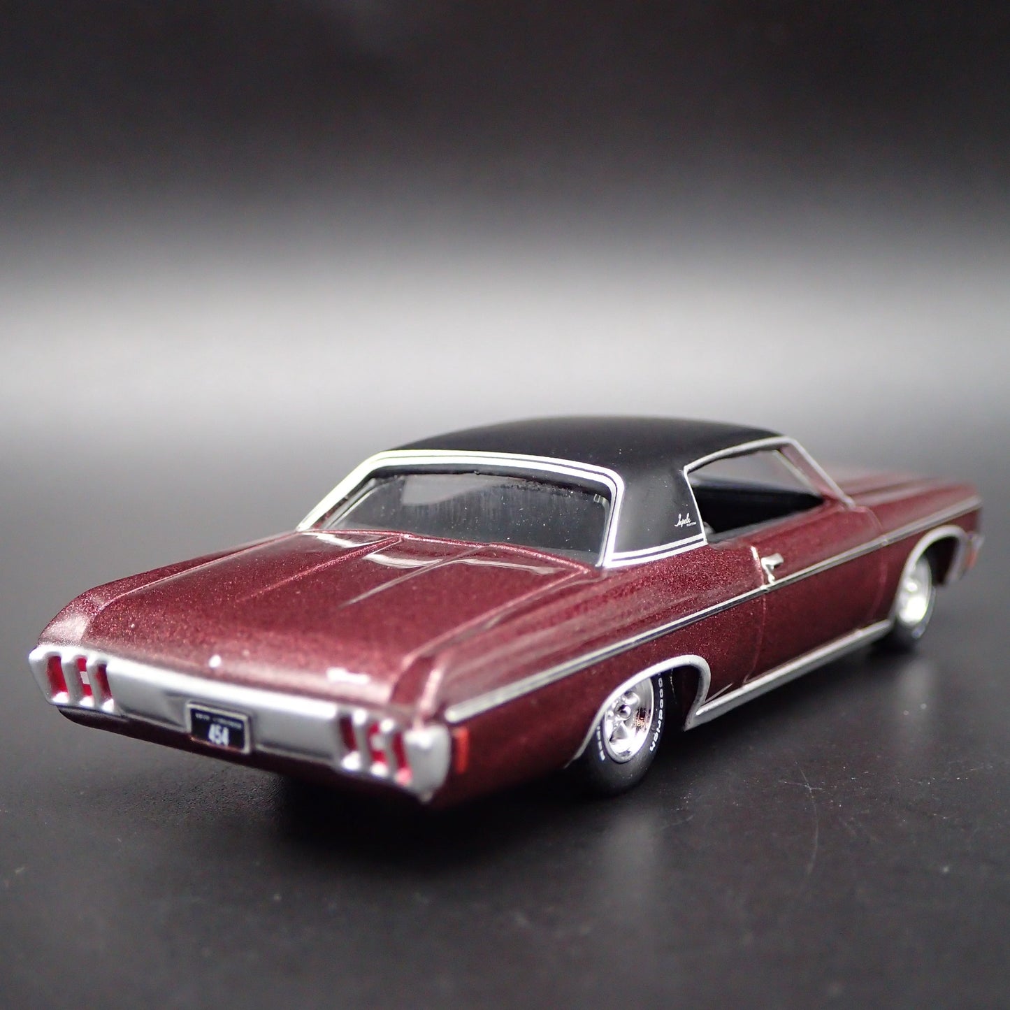 1970 70 CHEVY CHEVROLET IMPALA COUPE RARE 1:64 SCALE DIORAMA DIECAST MODEL CAR