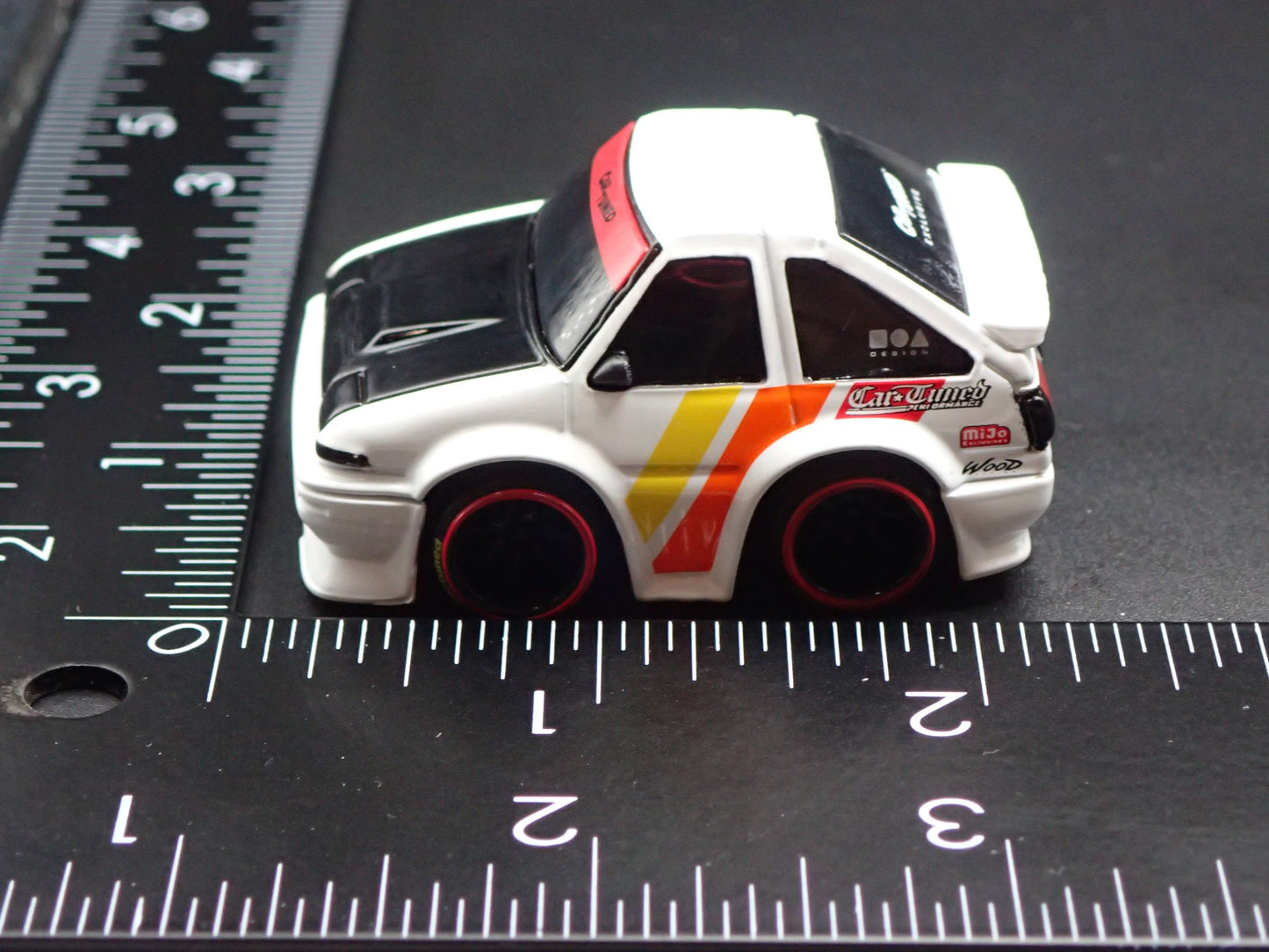 1983-1987 TOYOTA SPRINTER AE86 WHITE TUNED JDM 1/64 SCALE DIECAST MODEL CAR
