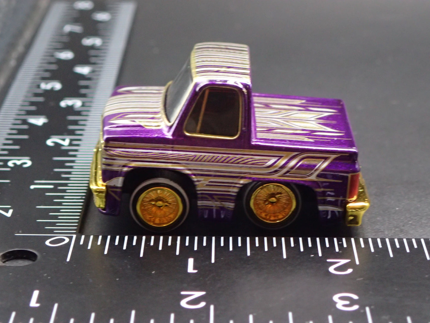 1987 87 CHEVY CHEVROLET C10 PICKUP TRUCK TUNED 1/64 SCALE DIECAST MODEL CAR