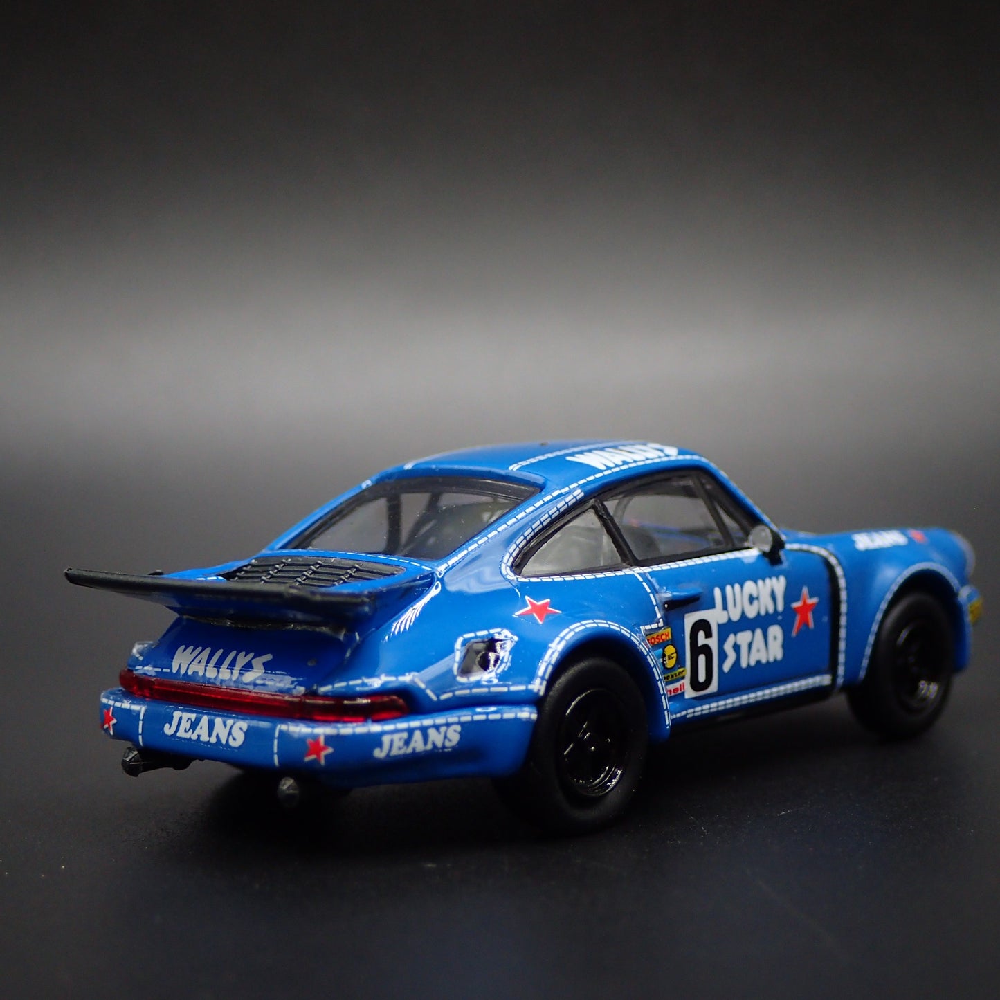 PORSCHE 911 CARRERA RSR 3.0 KREMER RACING WALLYS 1:64 SCALE DIECAST MODEL CAR