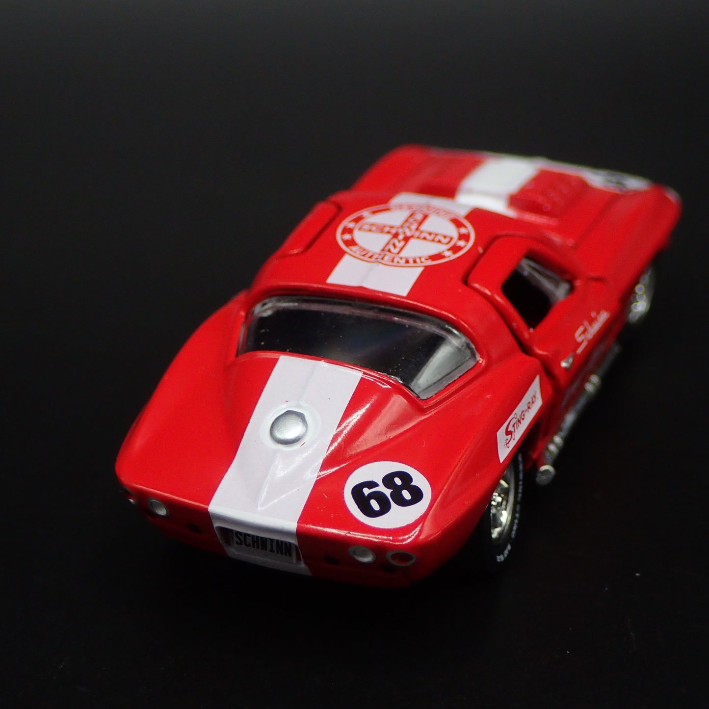 1966 CHEVY CHEVROLET CORVETTE 427 SCHWINN STING RAY 1:64 SCALE DIECAST MODEL CAR