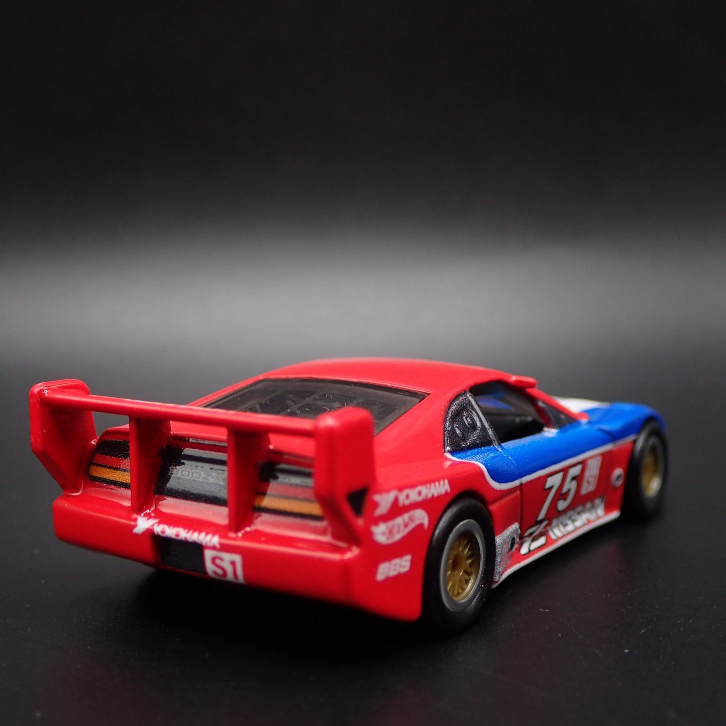 1989 -2000 NISSAN 300ZX GTS 1:64 SCALE COLLECTIBLE DIORAMA DIECAST MODEL CAR