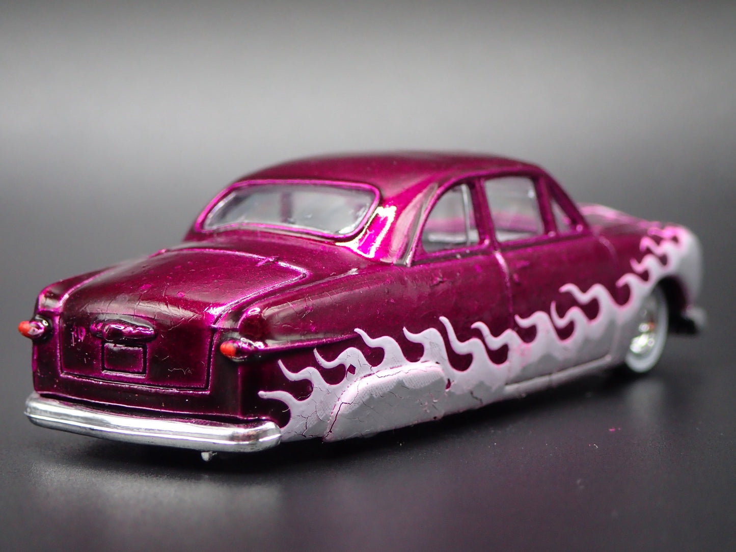 1950 50 FORD COUPE SHOE BOX 1:64 SCALE COLLECTIBLE DIORAMA DIECAST MODEL CAR