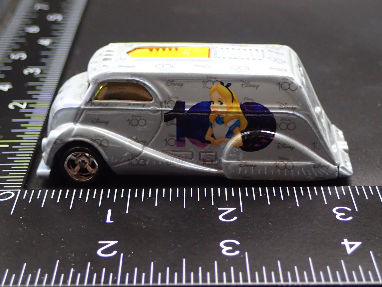 CUSTOM DIVCO DELIVERY VAN TRUCK ALICE IN WONDERLAND 1:64 SCALE DIECAST MODEL CAR