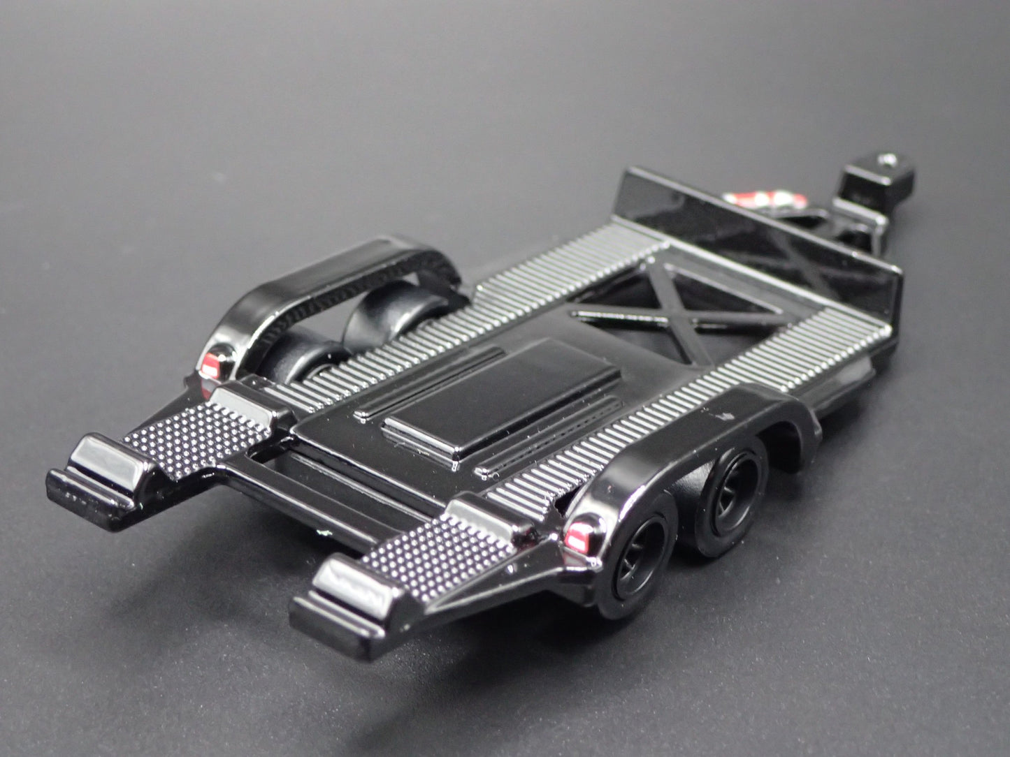 OPEN FLATBED CAR TRAILER w/ HITCH BLACK 1:64 SCALE COLLECTIBLE DIECAST MODEL