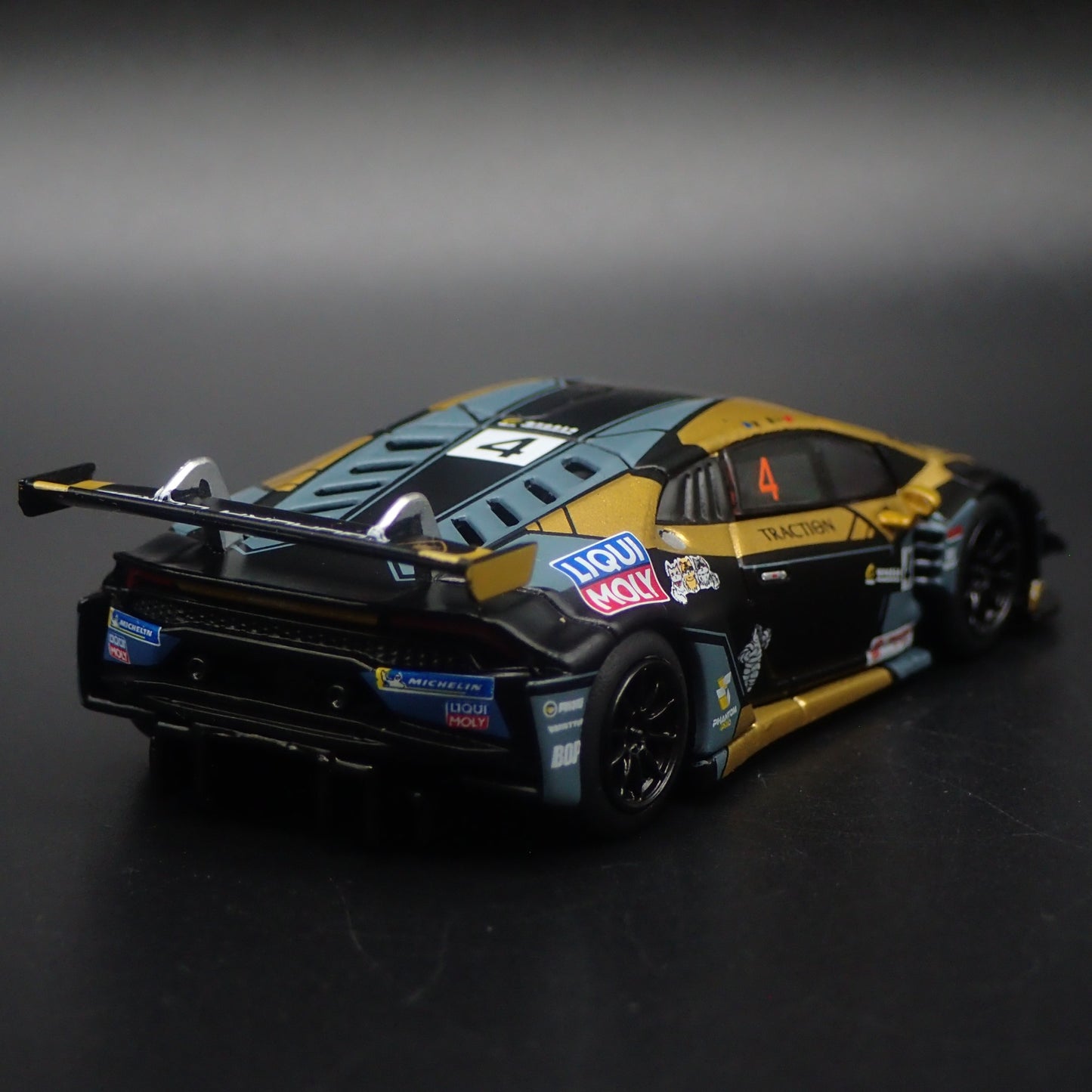 LAMBORGHINI HURACAN GT3 EVO SUPER CAR MACAU GT CUP 1:64 SCALE DIECAST MODEL CAR