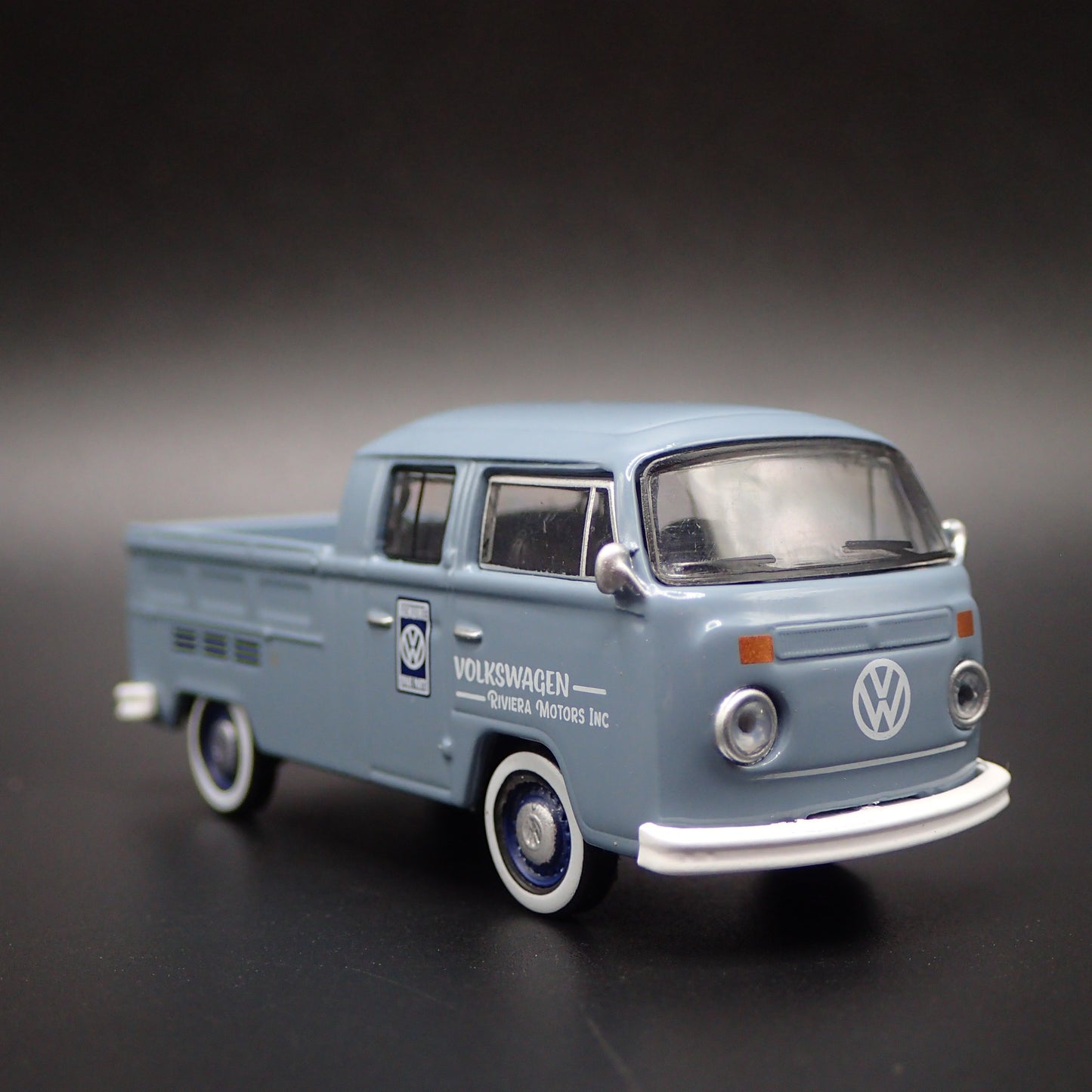 1967-1979 VW VOLKSWAGEN TYPE 2 DOUBLE CAB PICKUP 1/64 SCALE DIECAST MODEL CAR