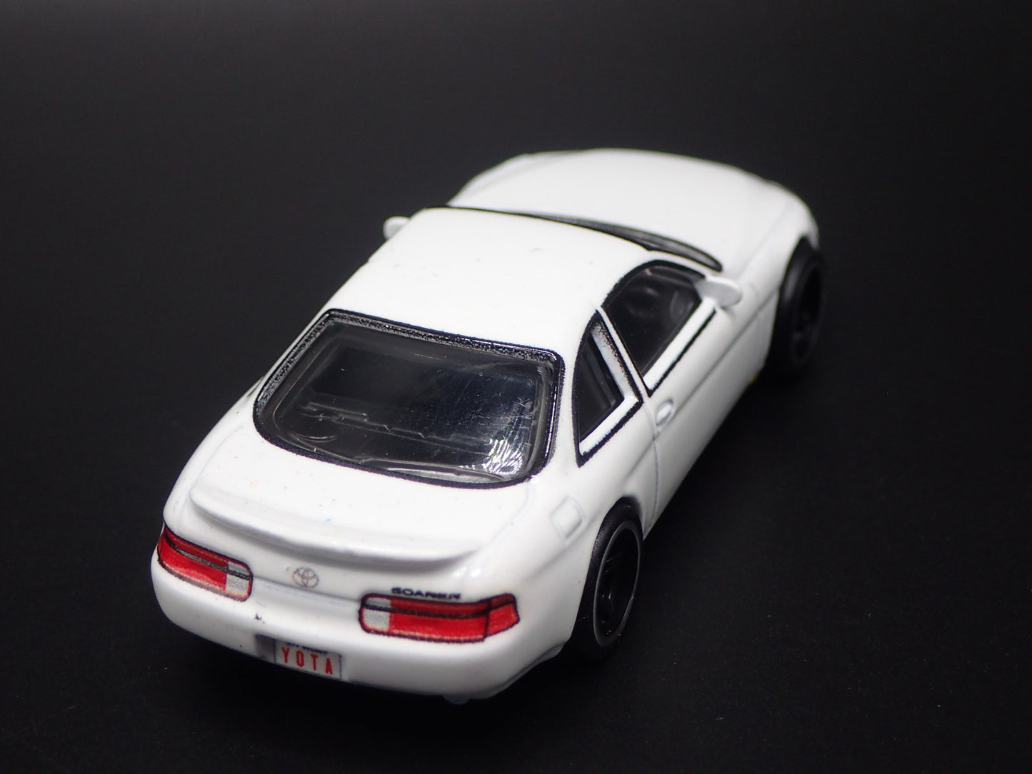 1991-2000 TOYOTA SOARER LEXUS SC Z30 WHITE 1/64 SCALE DIORAMA DIECAST MODEL CAR