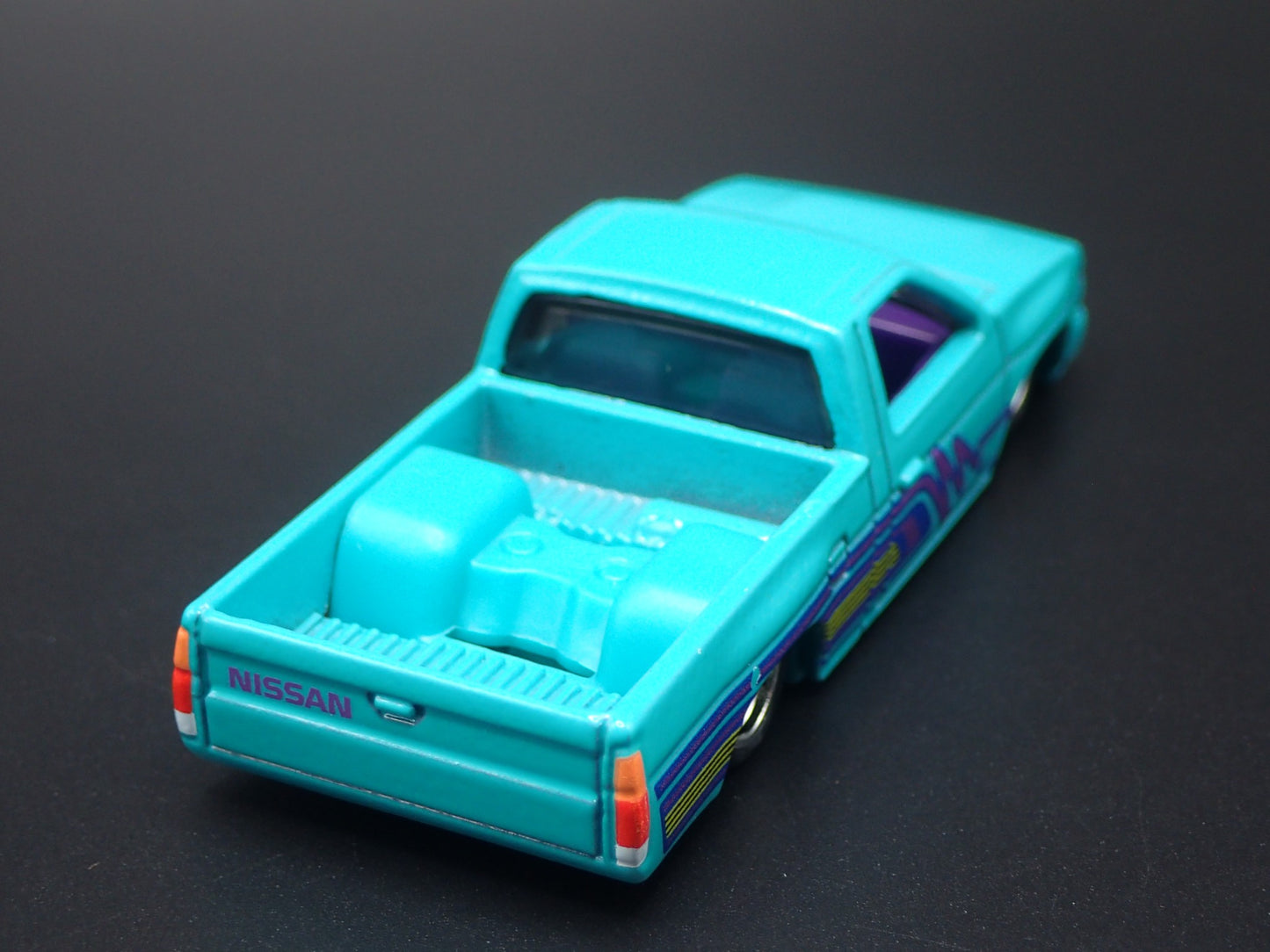 1993 93 NISSAN HARDBODY PICKUP TRUCK D21 TEAL 1:64 SCALE DIECAST MODEL CAR