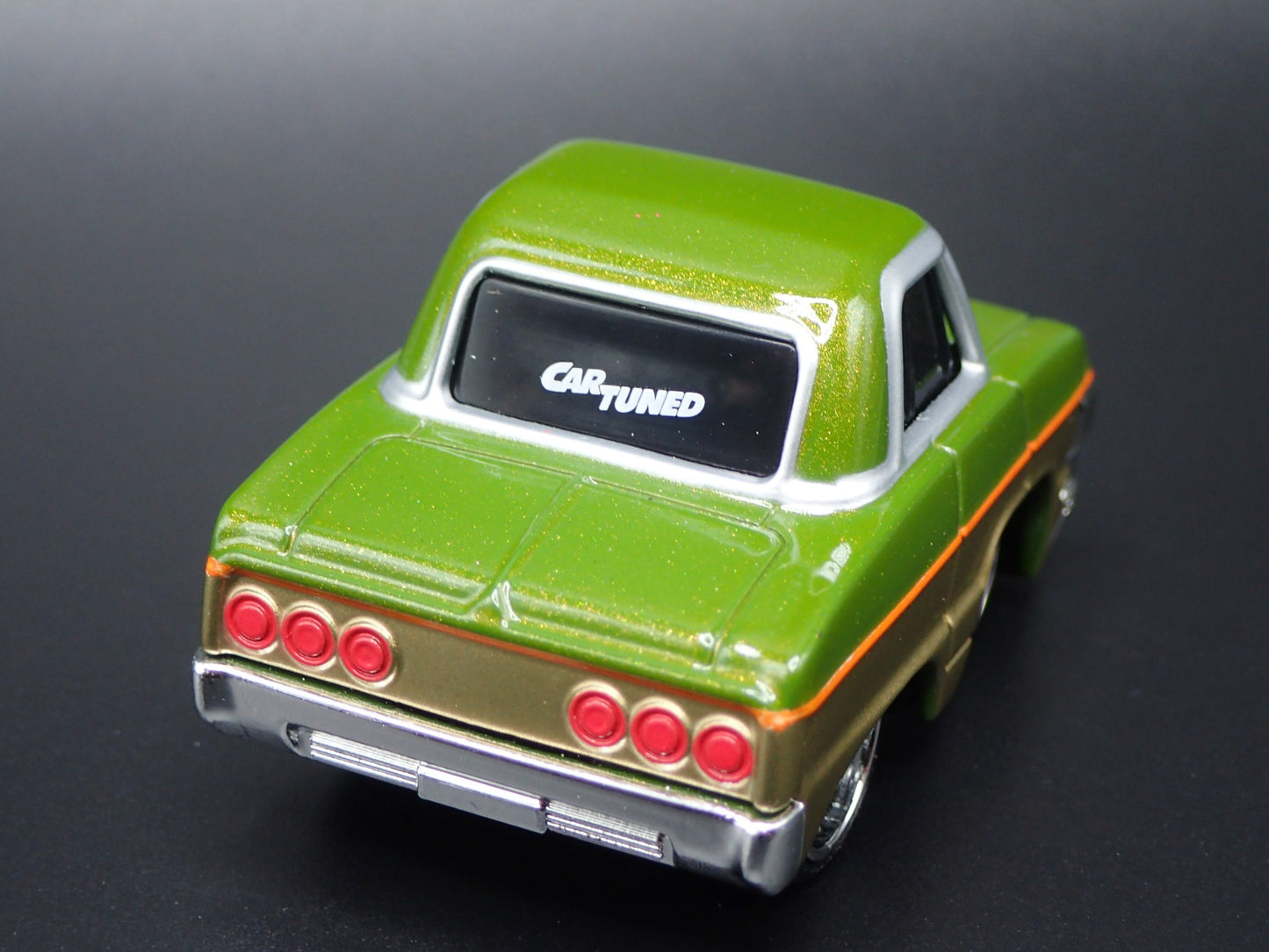 1964 CHEVY CHEVROLET IMPALA LOWRIDER TUNED GREEN 1:64 SCALE DIECAST MODEL CAR
