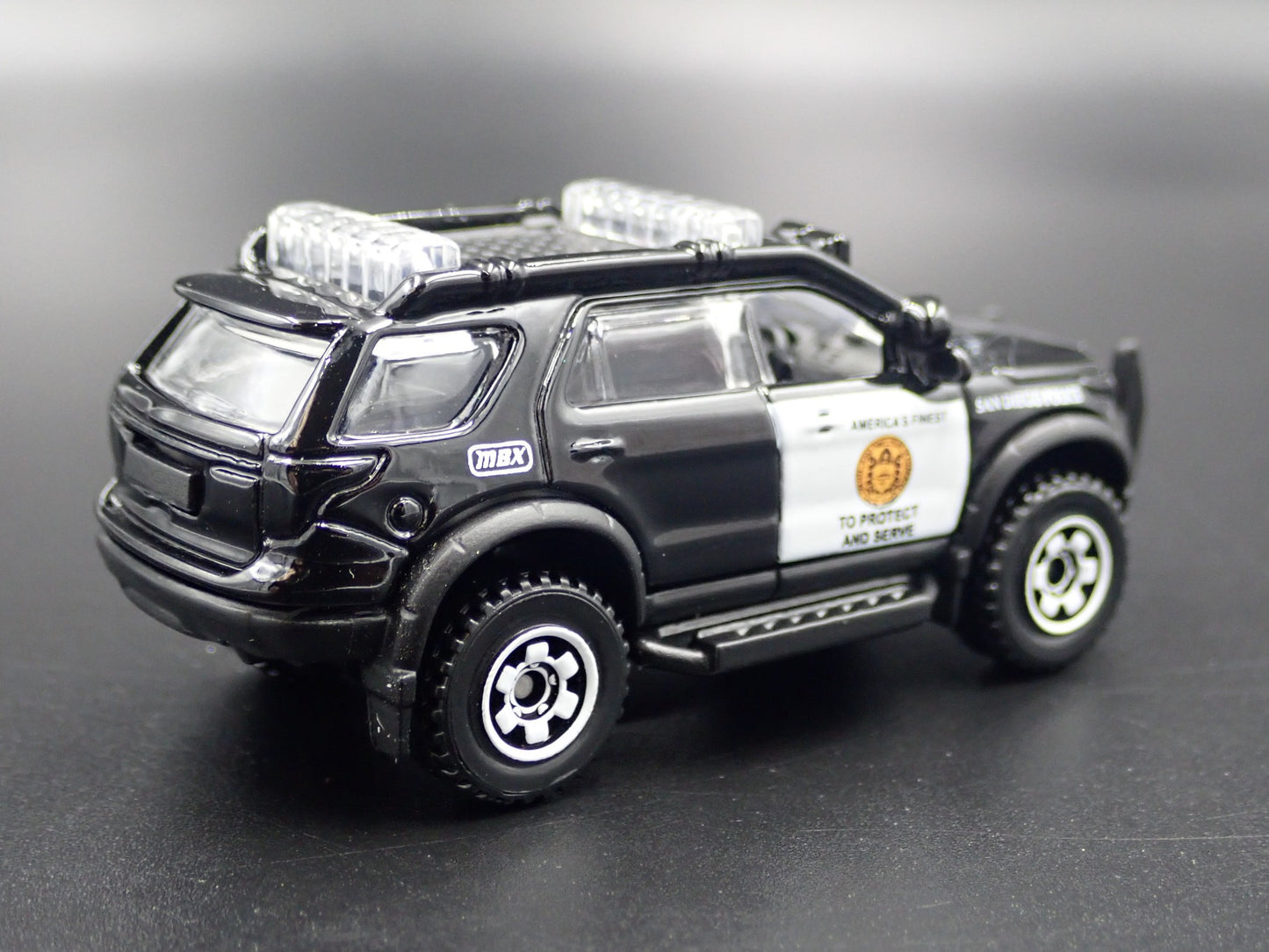 2011-2019 FORD EXPLORER SAN DIEGO, CA POLICE CAR 1:70 SCALE DIECAST MODEL CAR